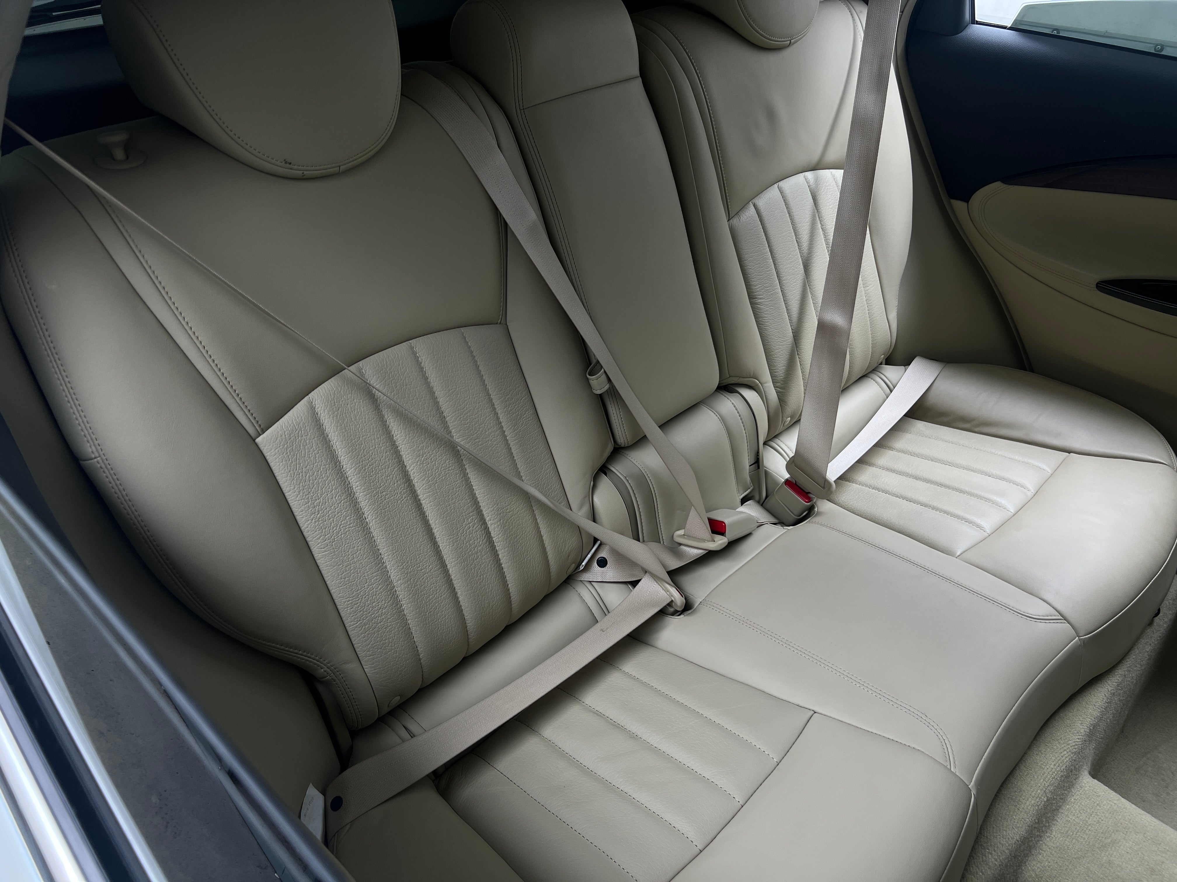 2017 INFINITI QX50 Base 5