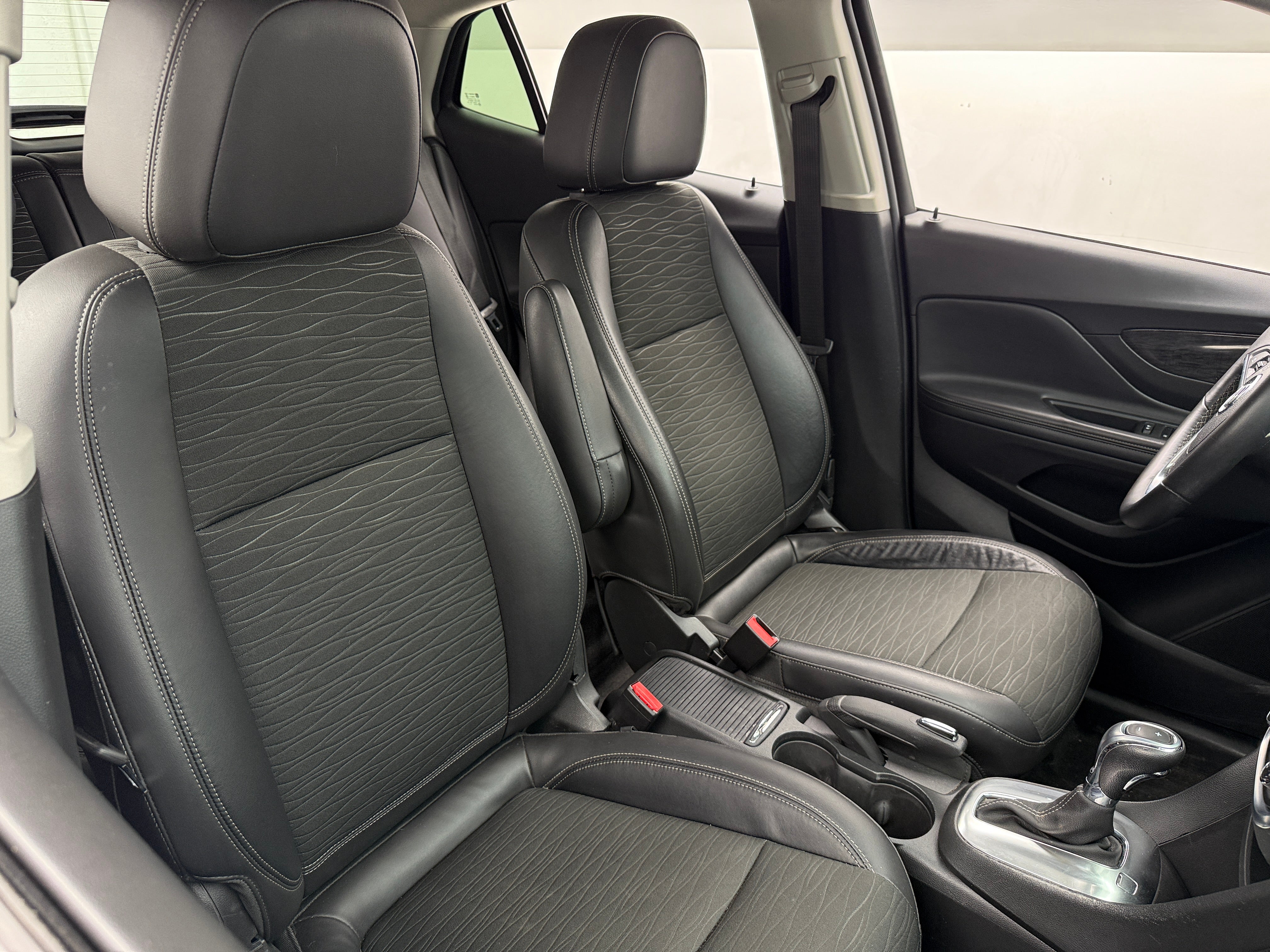 2016 Buick Encore Convenience 2
