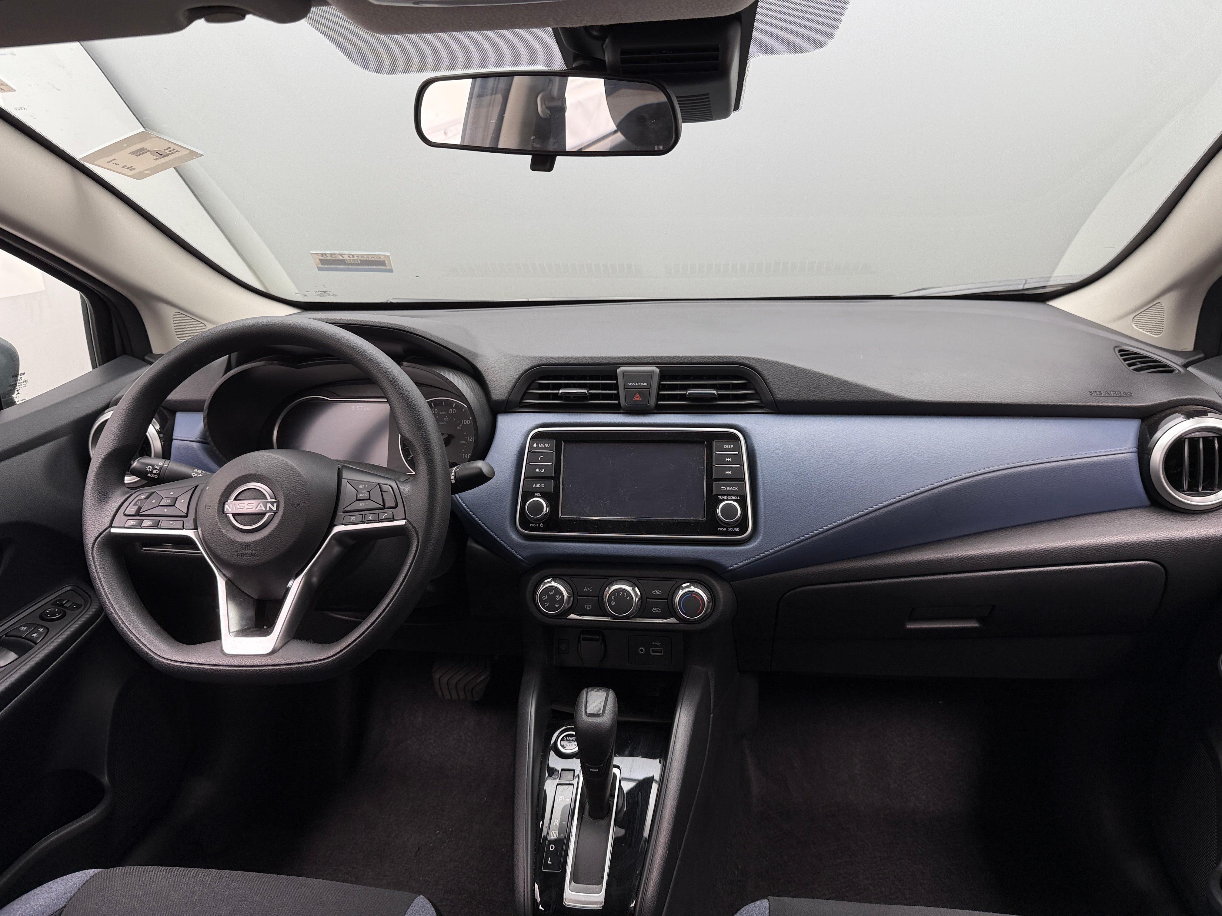 2025 Nissan Versa SV 3