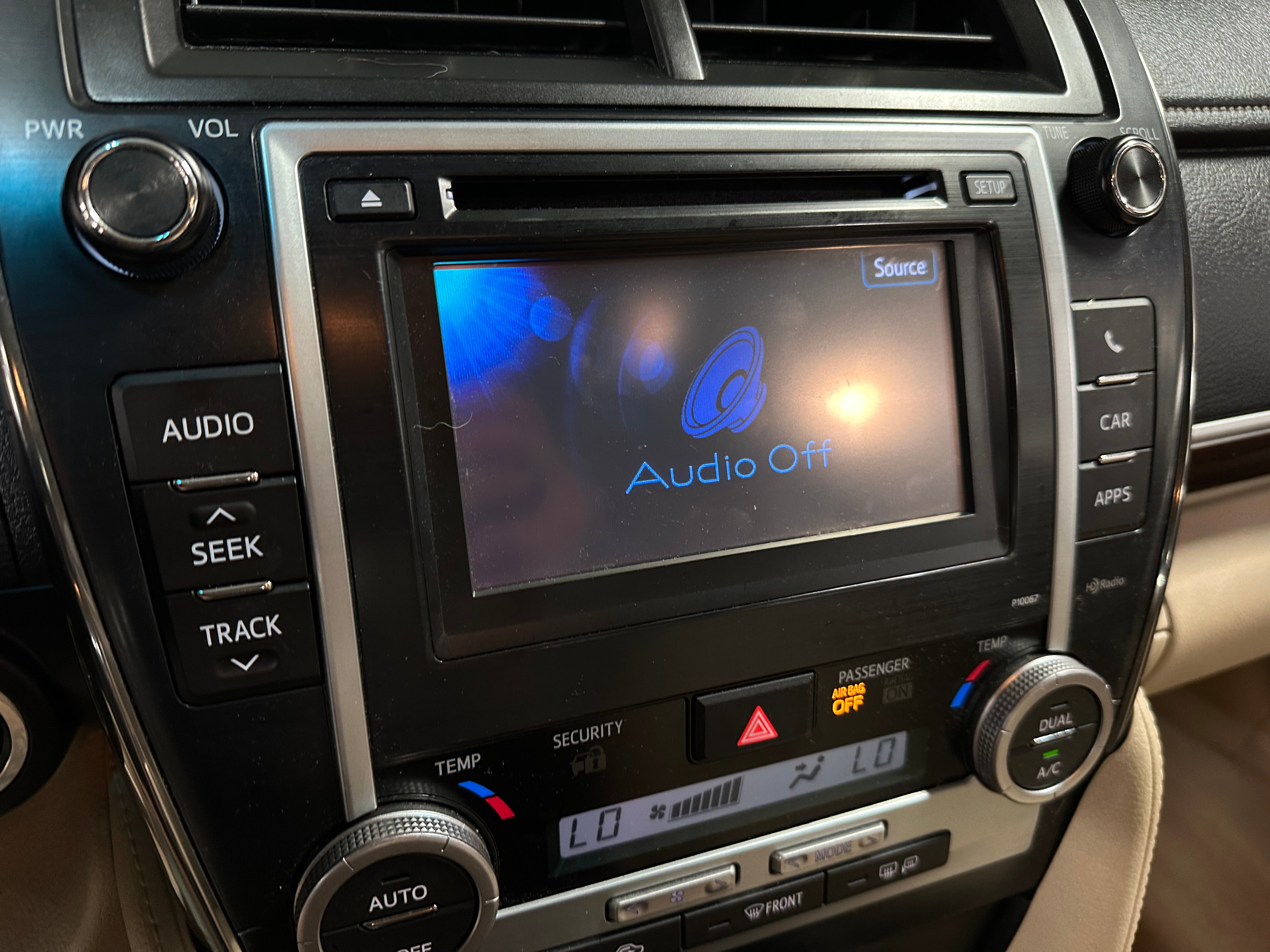 2012 Toyota Camry XLE 4