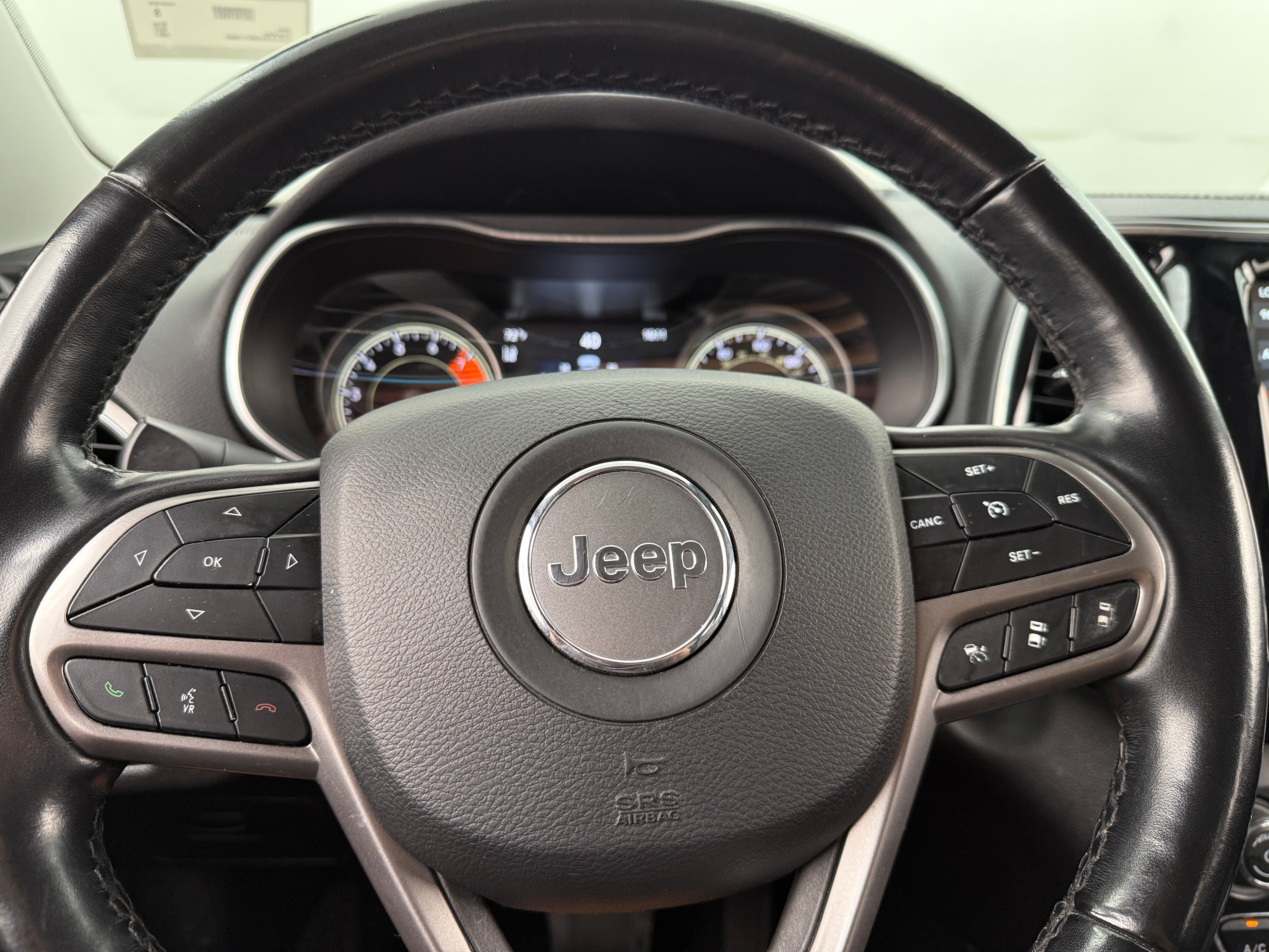 2021 Jeep Cherokee Limited Edition 4