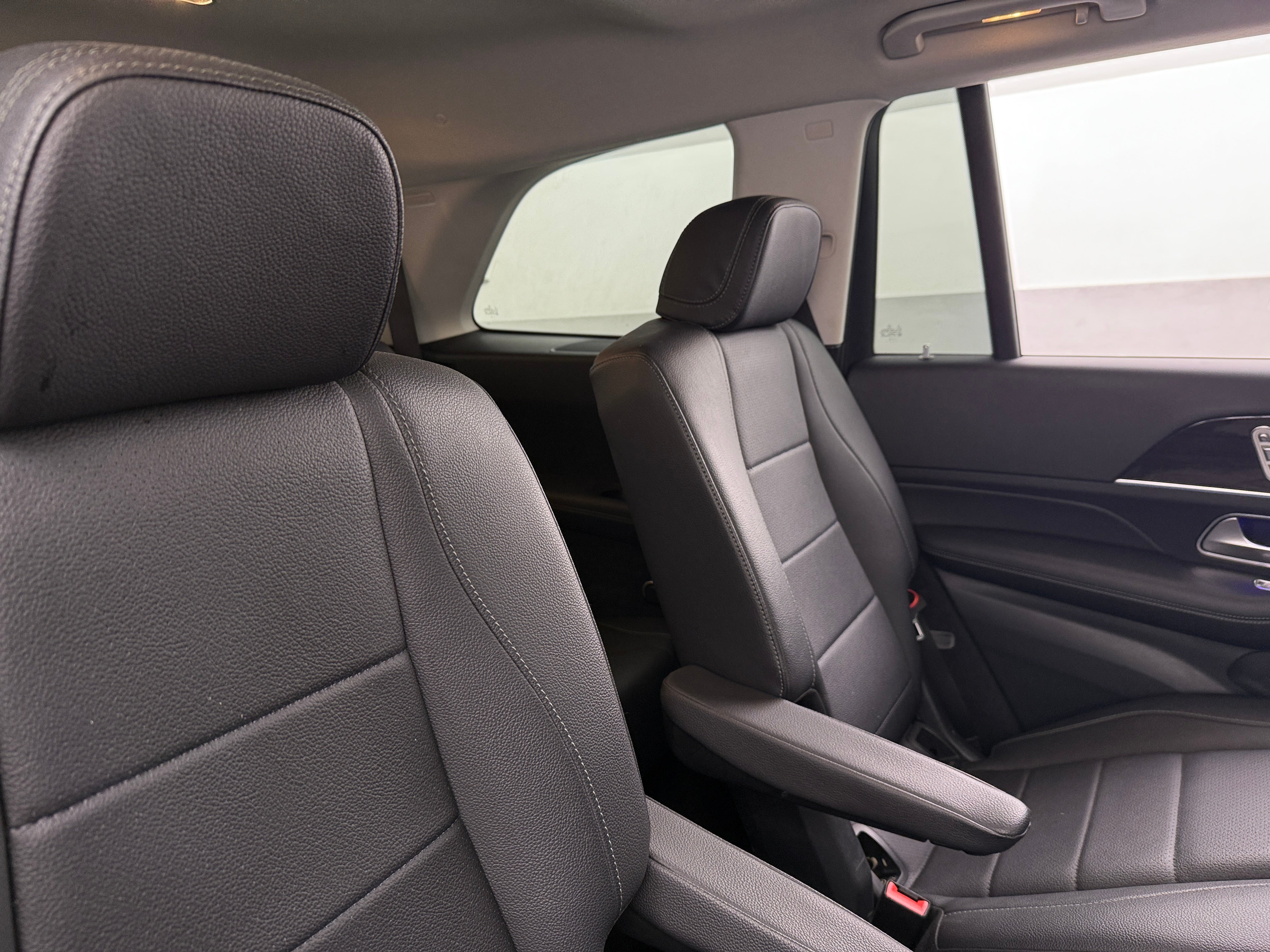 2023 Mercedes-Benz GLS 450 4MATIC 5