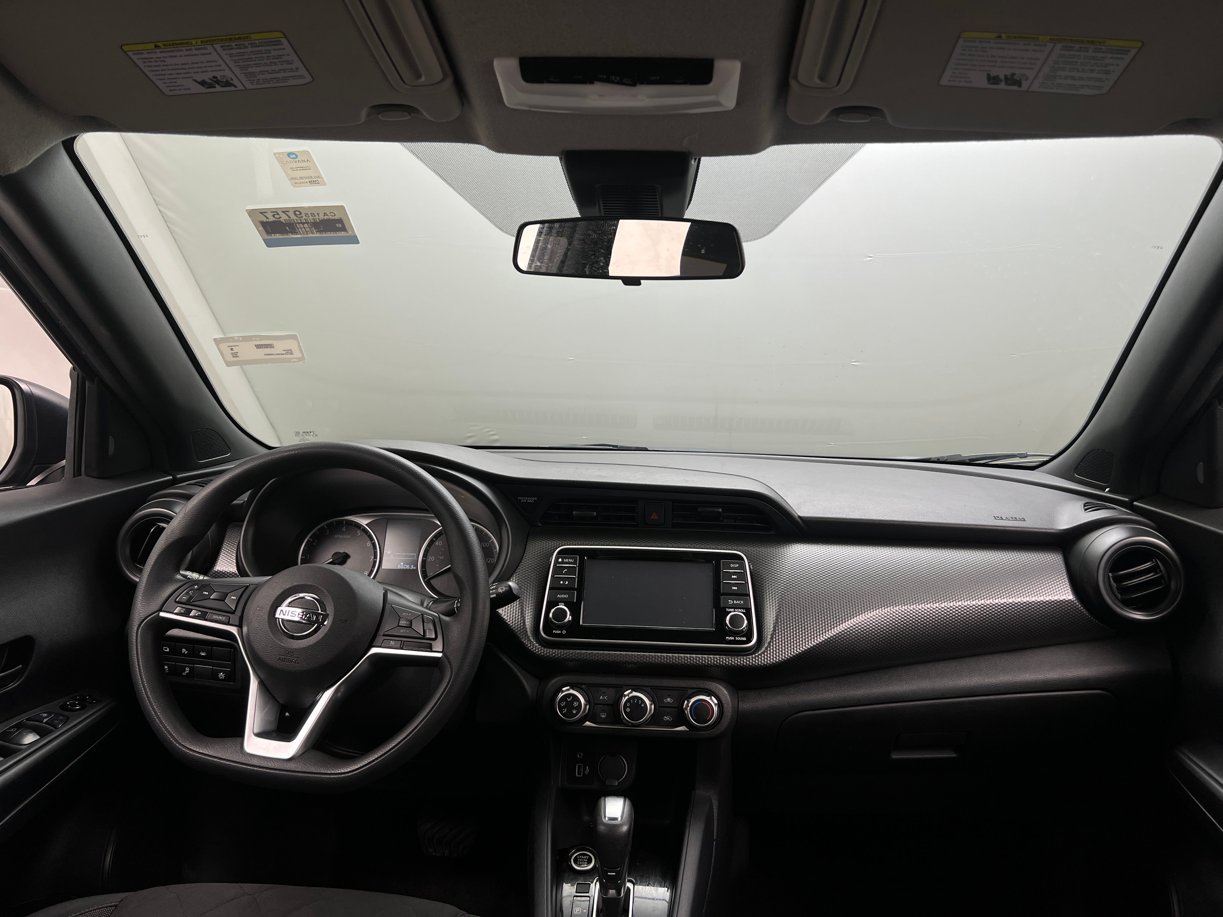 2020 Nissan Kicks S 3