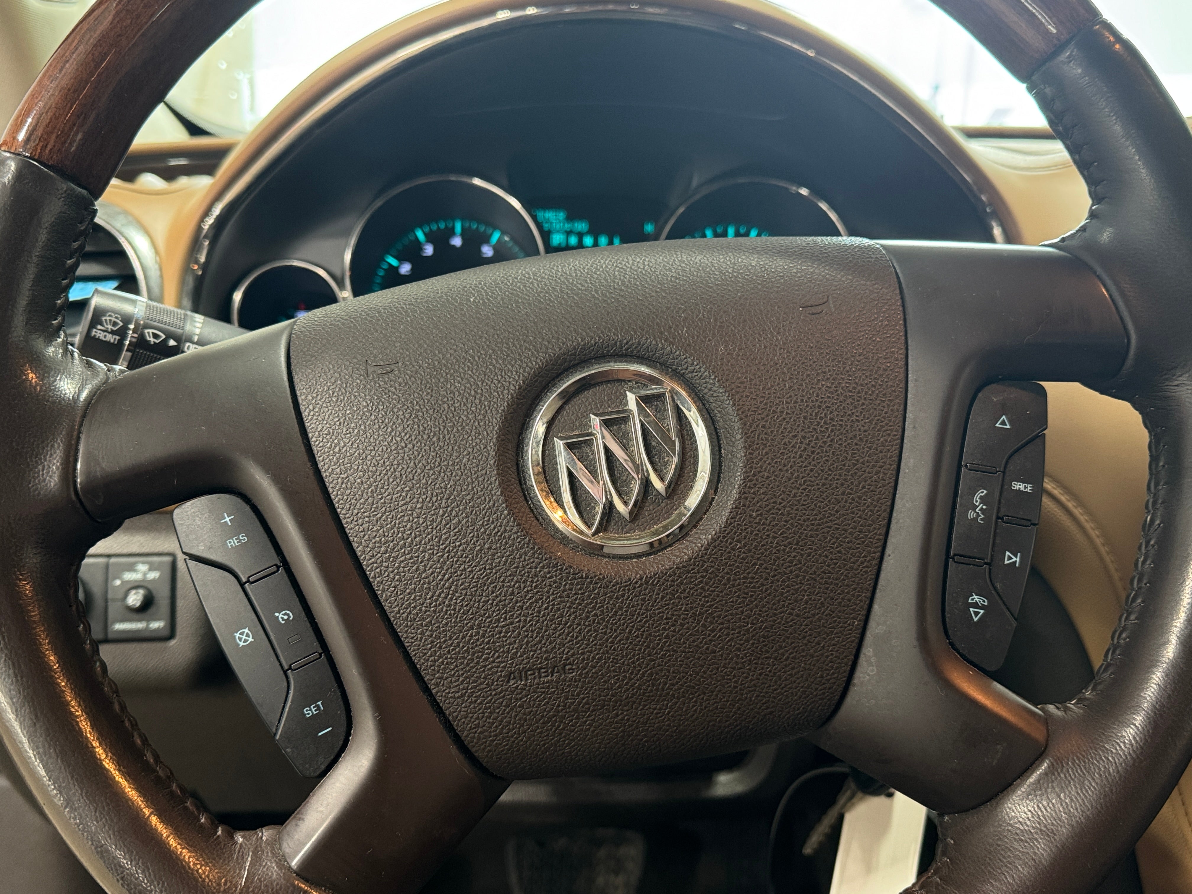 2014 Buick Enclave Leather Group 4
