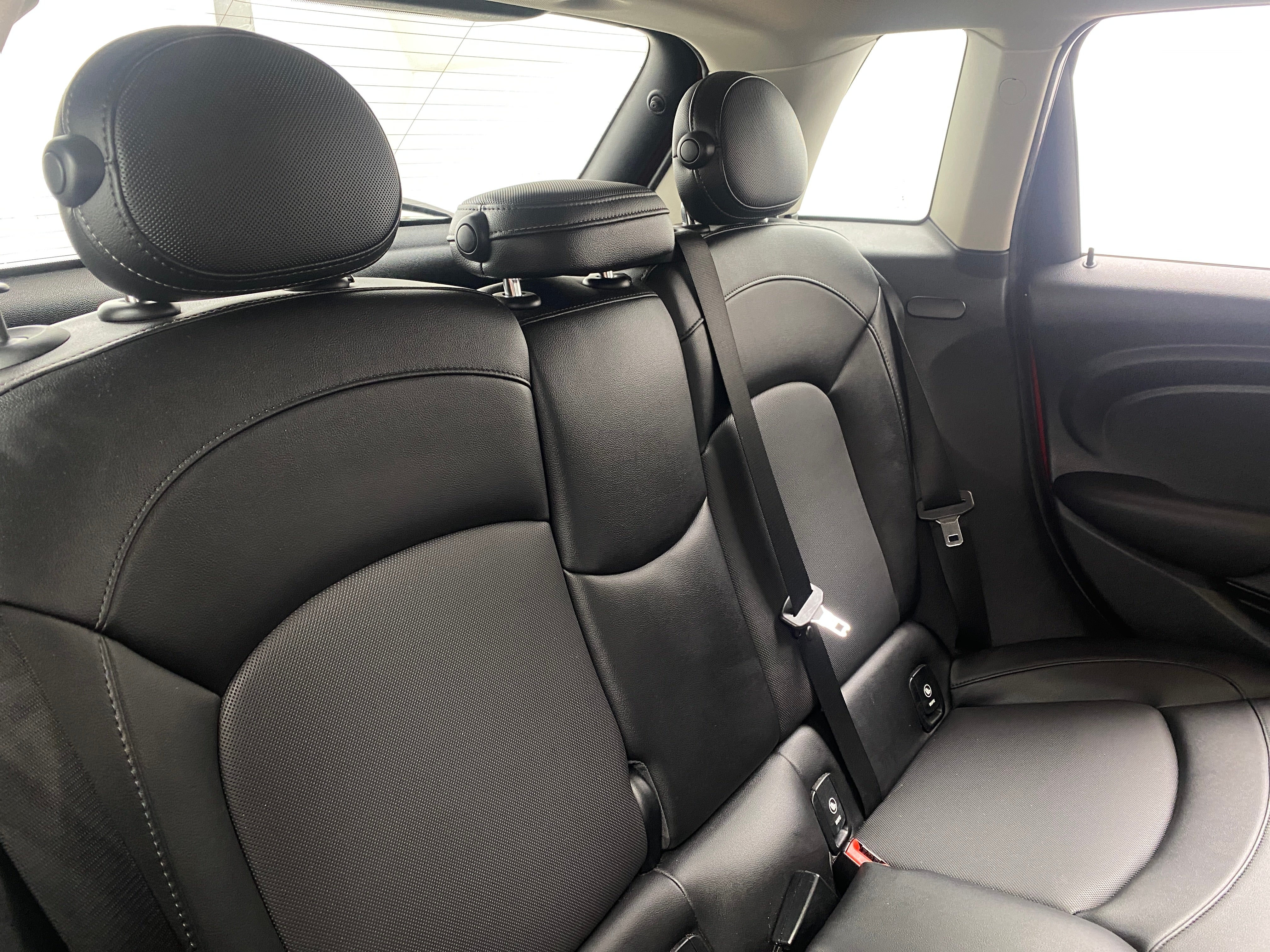 2018 MINI Cooper Hardtop 4 Door 5