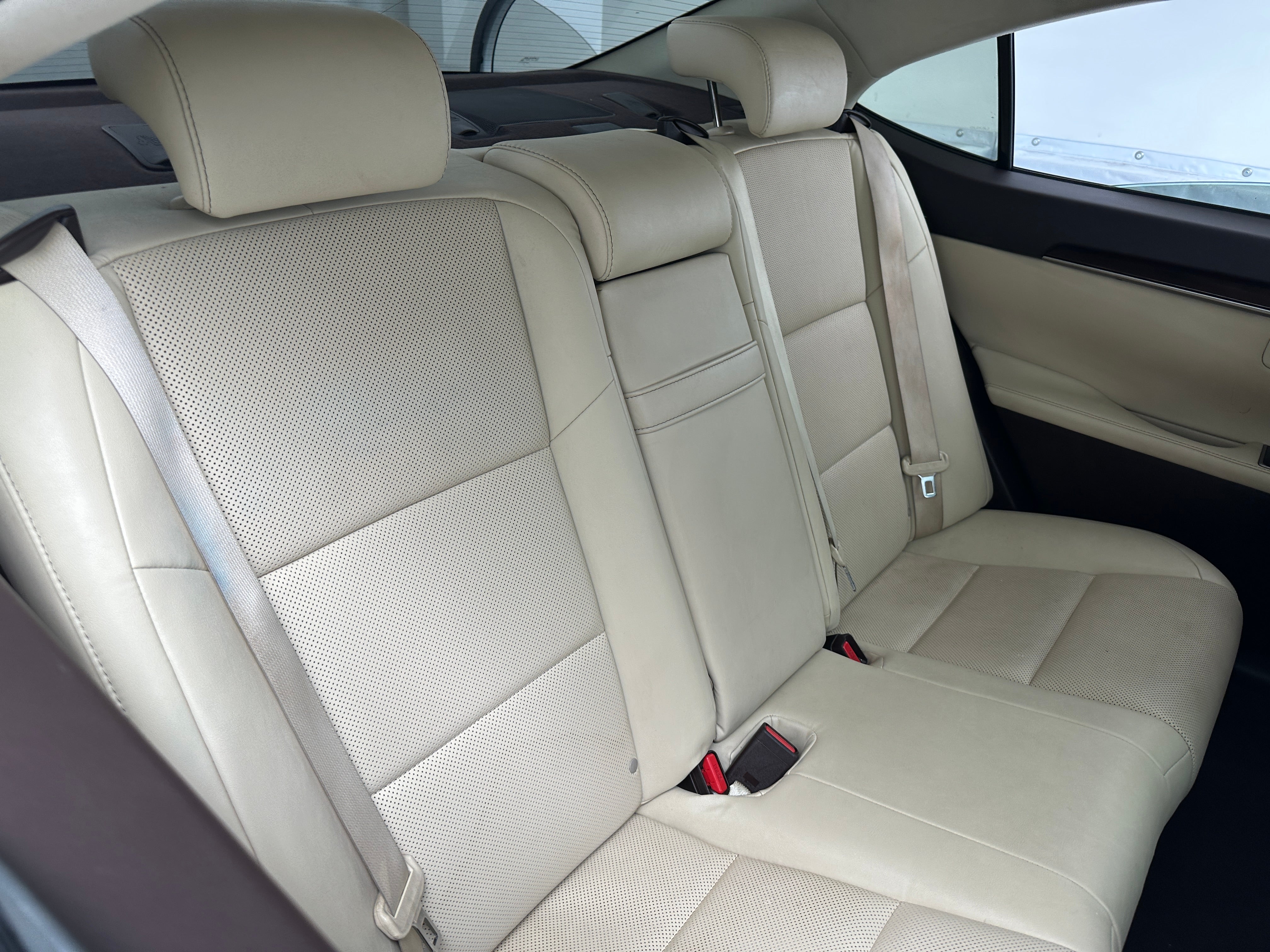 2016 Lexus ES 350 5