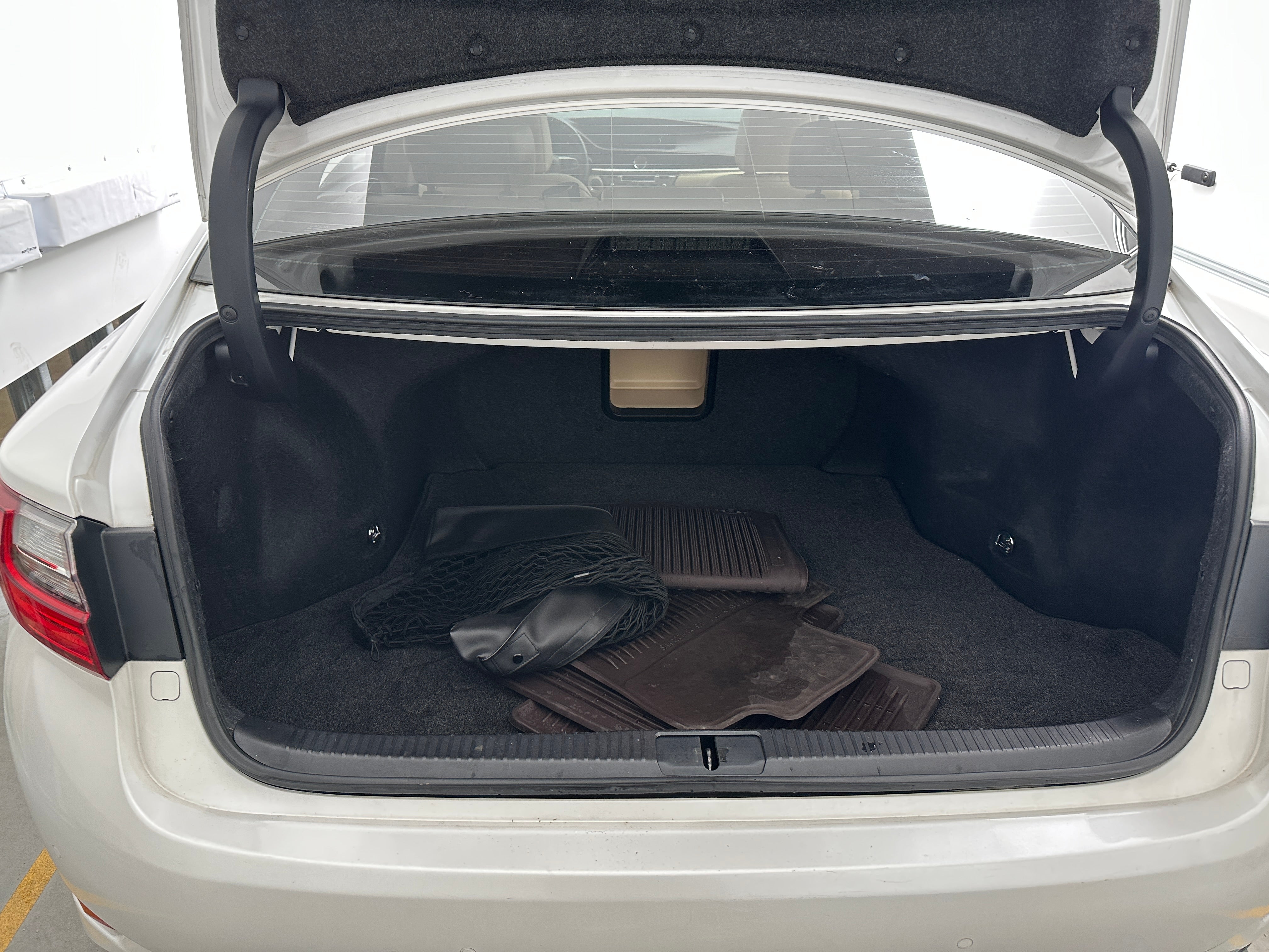 2016 Lexus ES 350 6