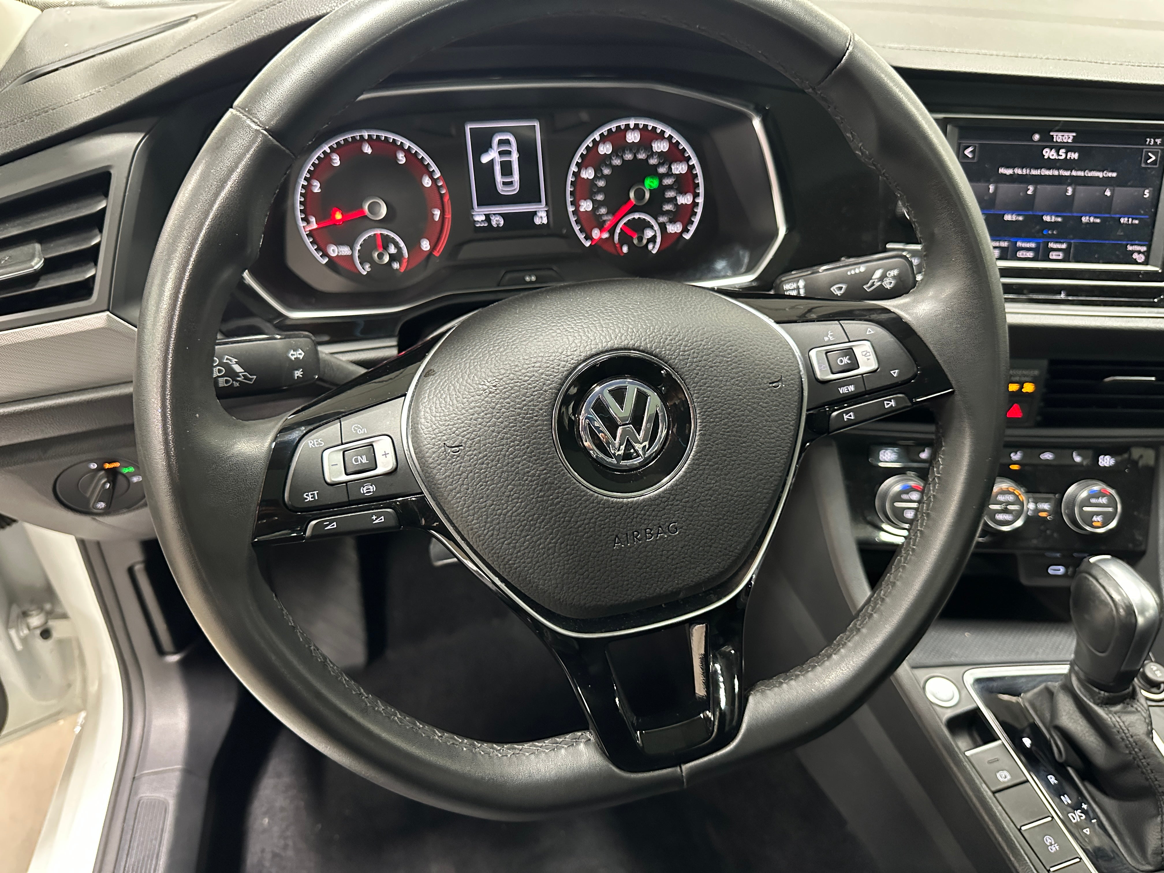 2020 Volkswagen Jetta SE 4