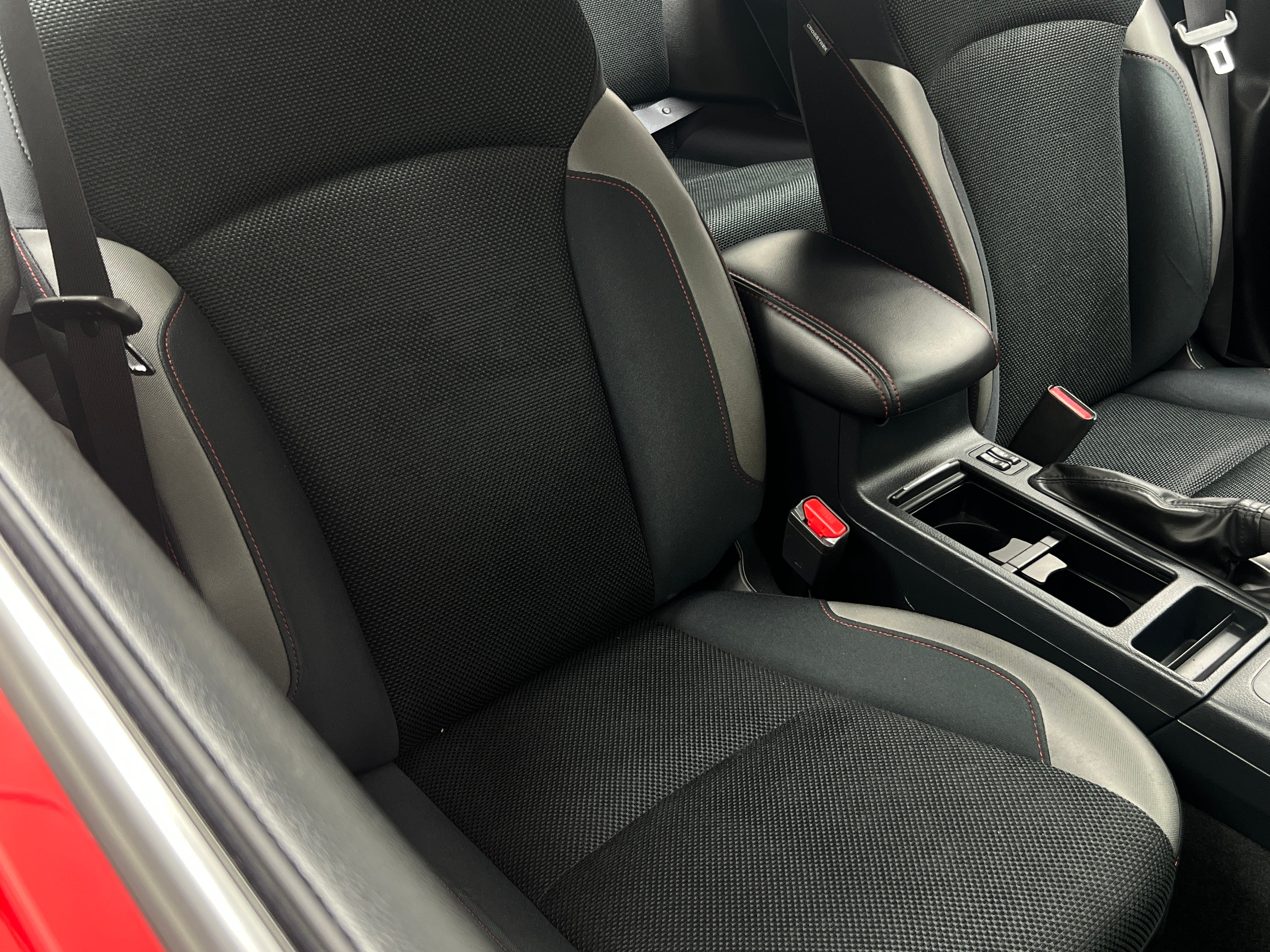 2016 Subaru Crosstrek Premium 2