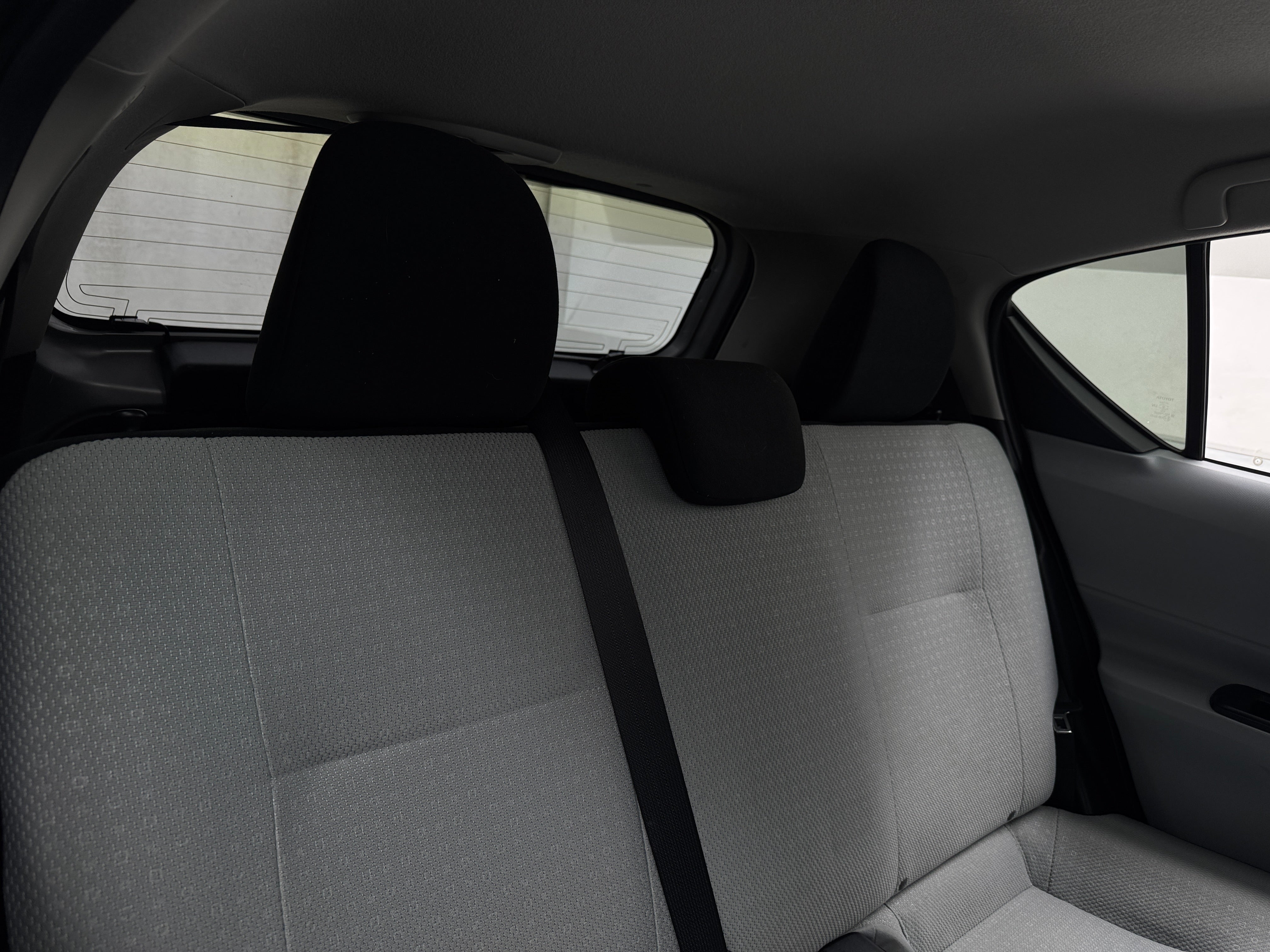 2014 Toyota Prius c One 6