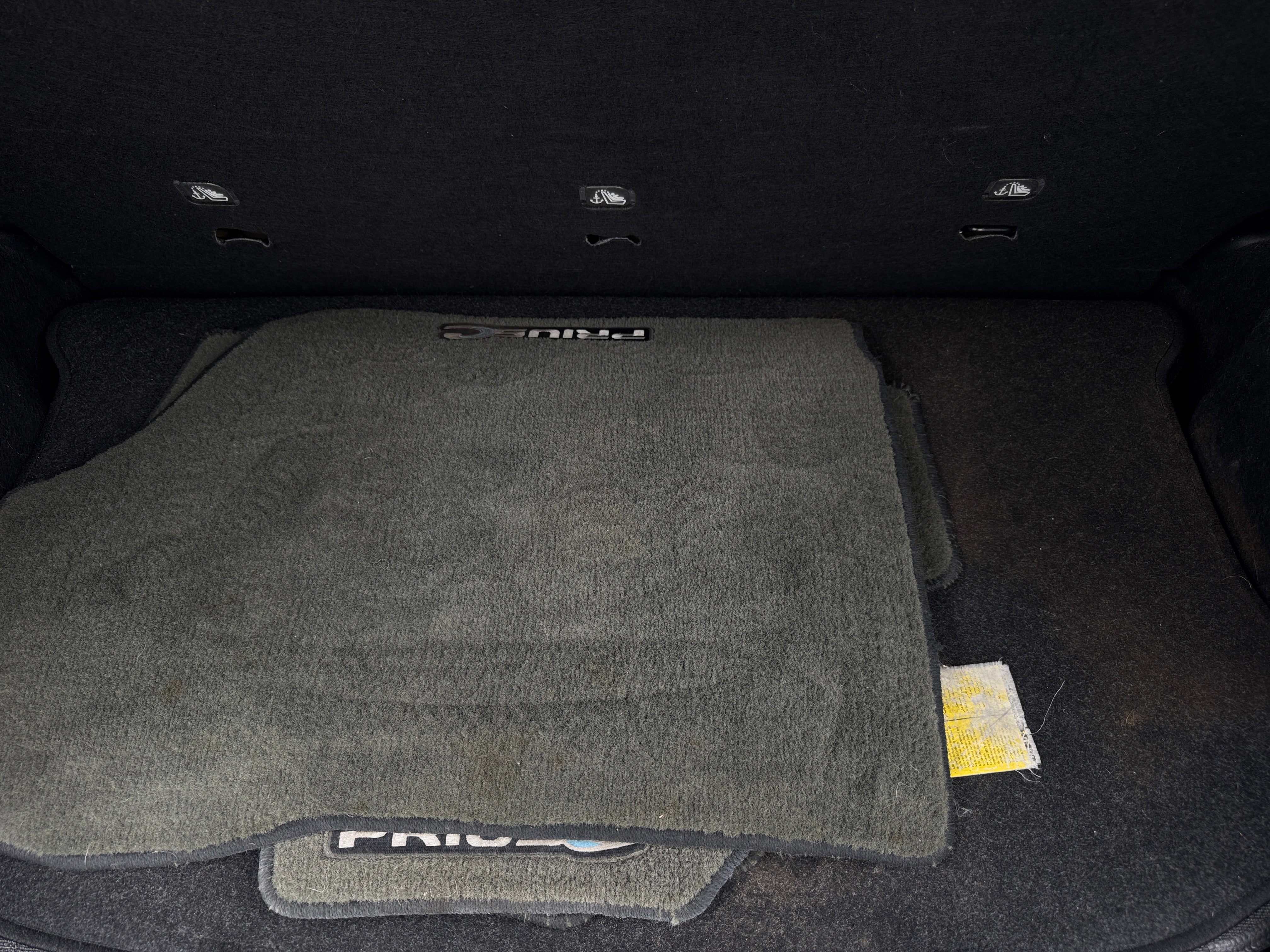 2014 Toyota Prius c One 7