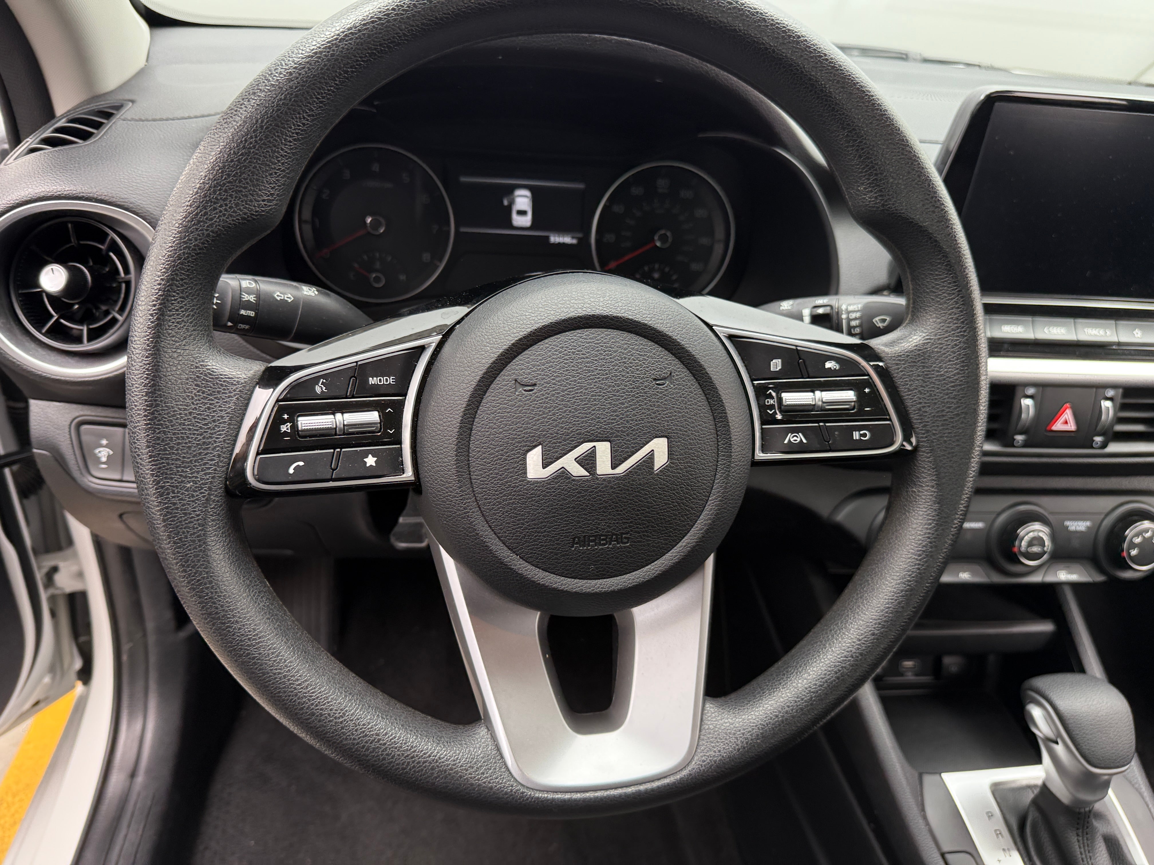 2024 Kia Forte LXS 5