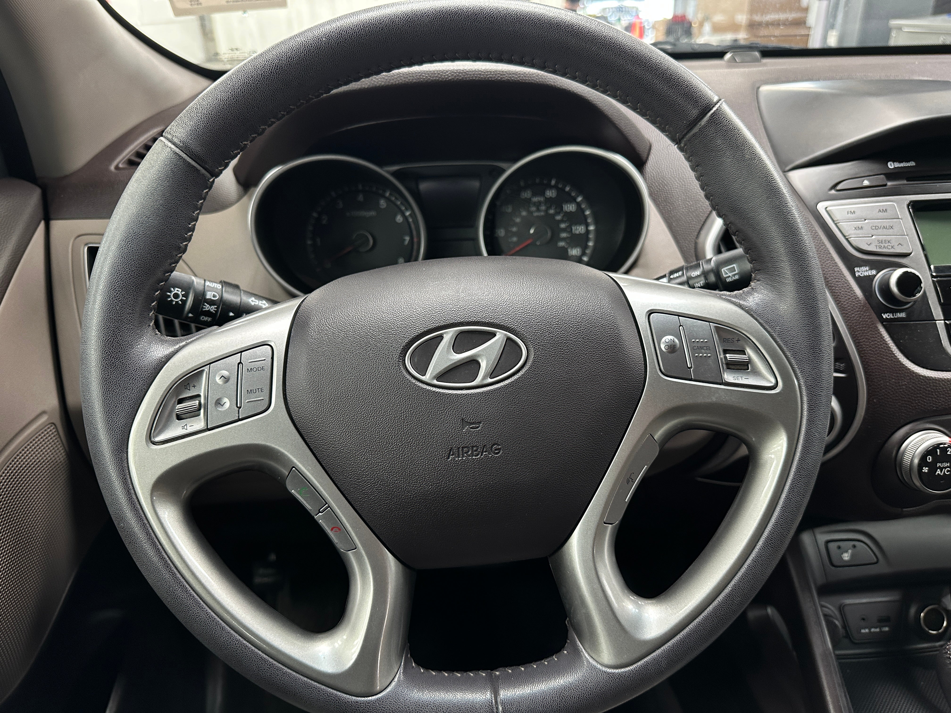2013 Hyundai Tucson GLS 4