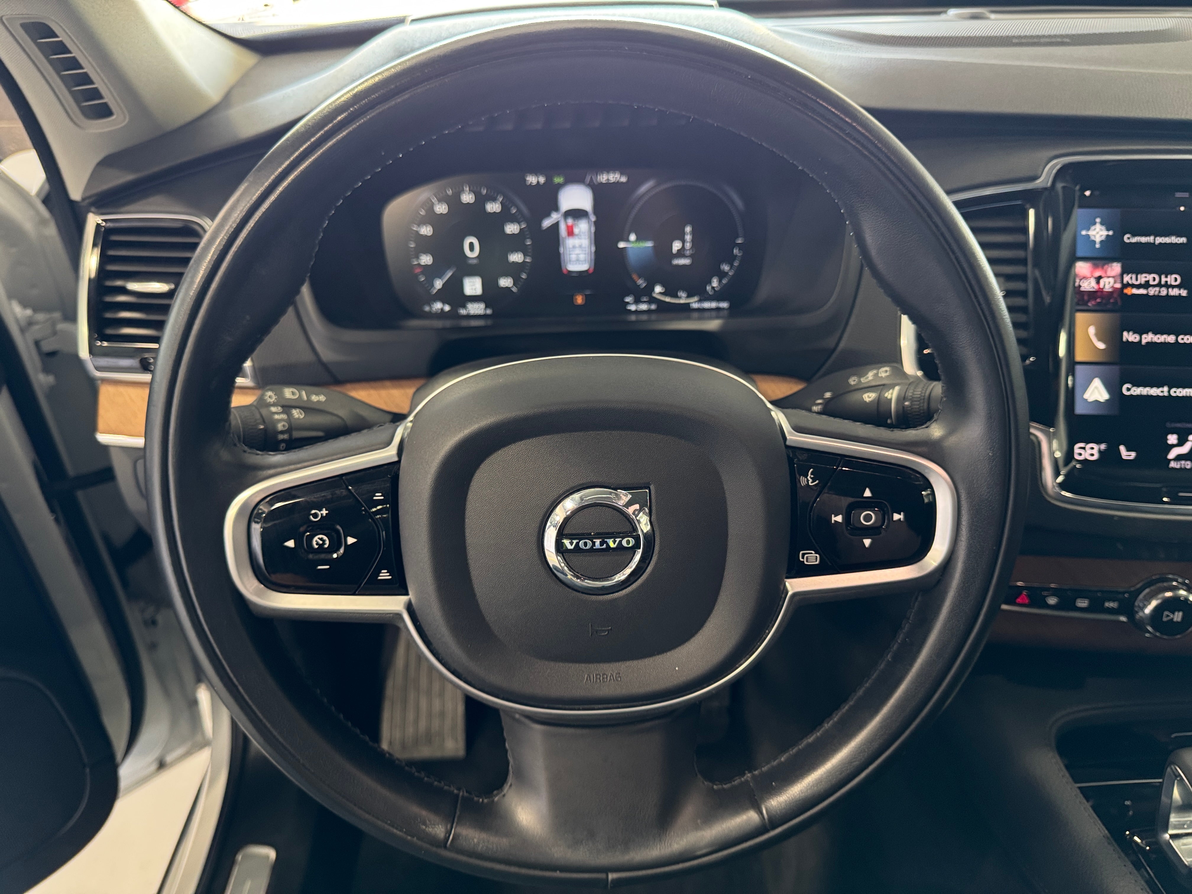 2022 Volvo XC90  5