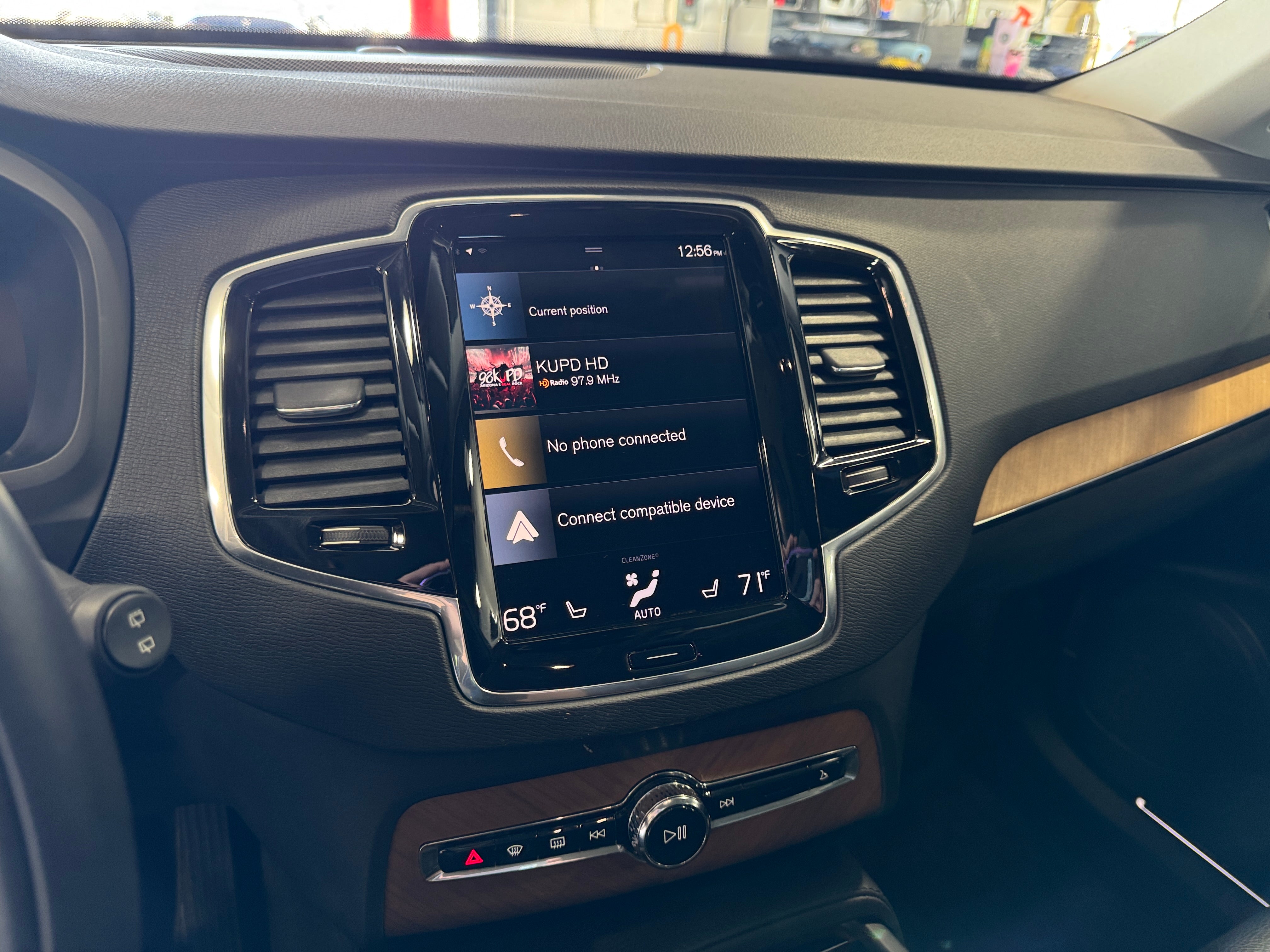 2022 Volvo XC90  4