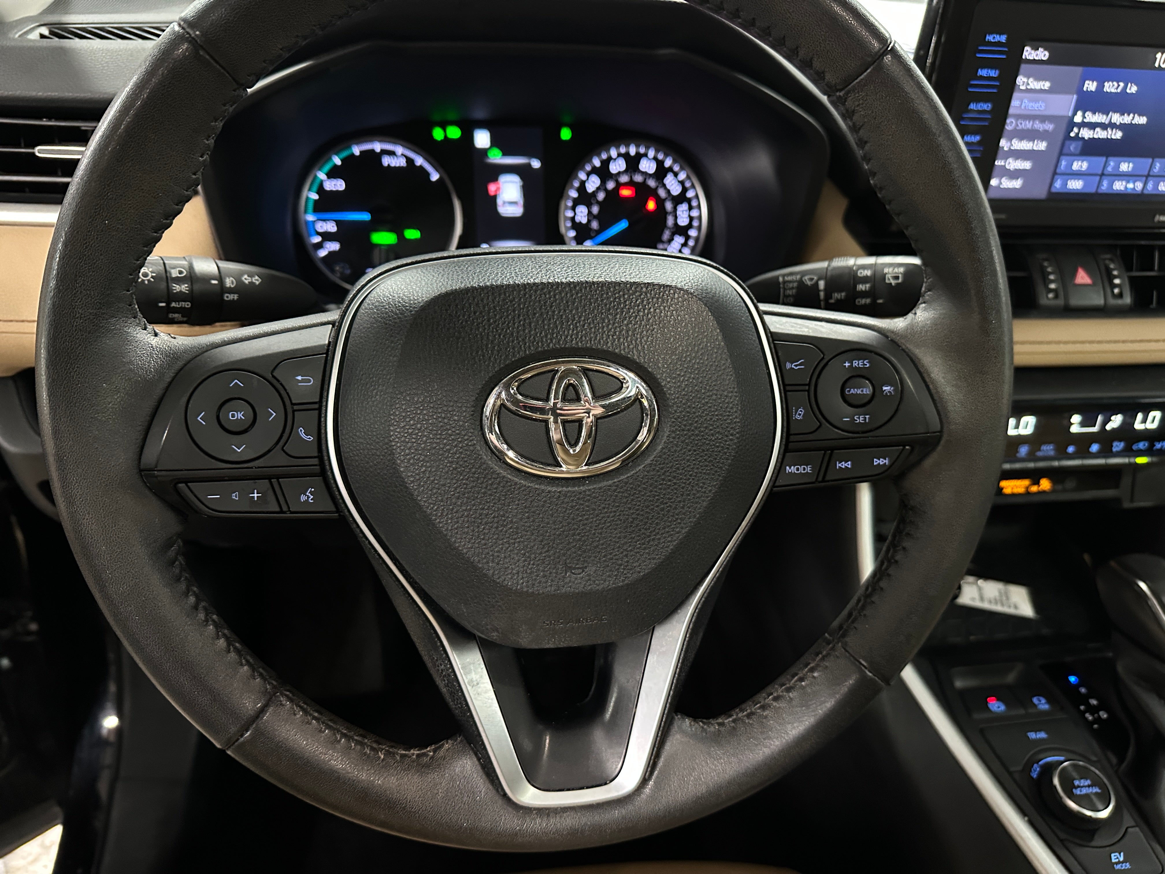 2022 Toyota RAV4 XLE Premium 4