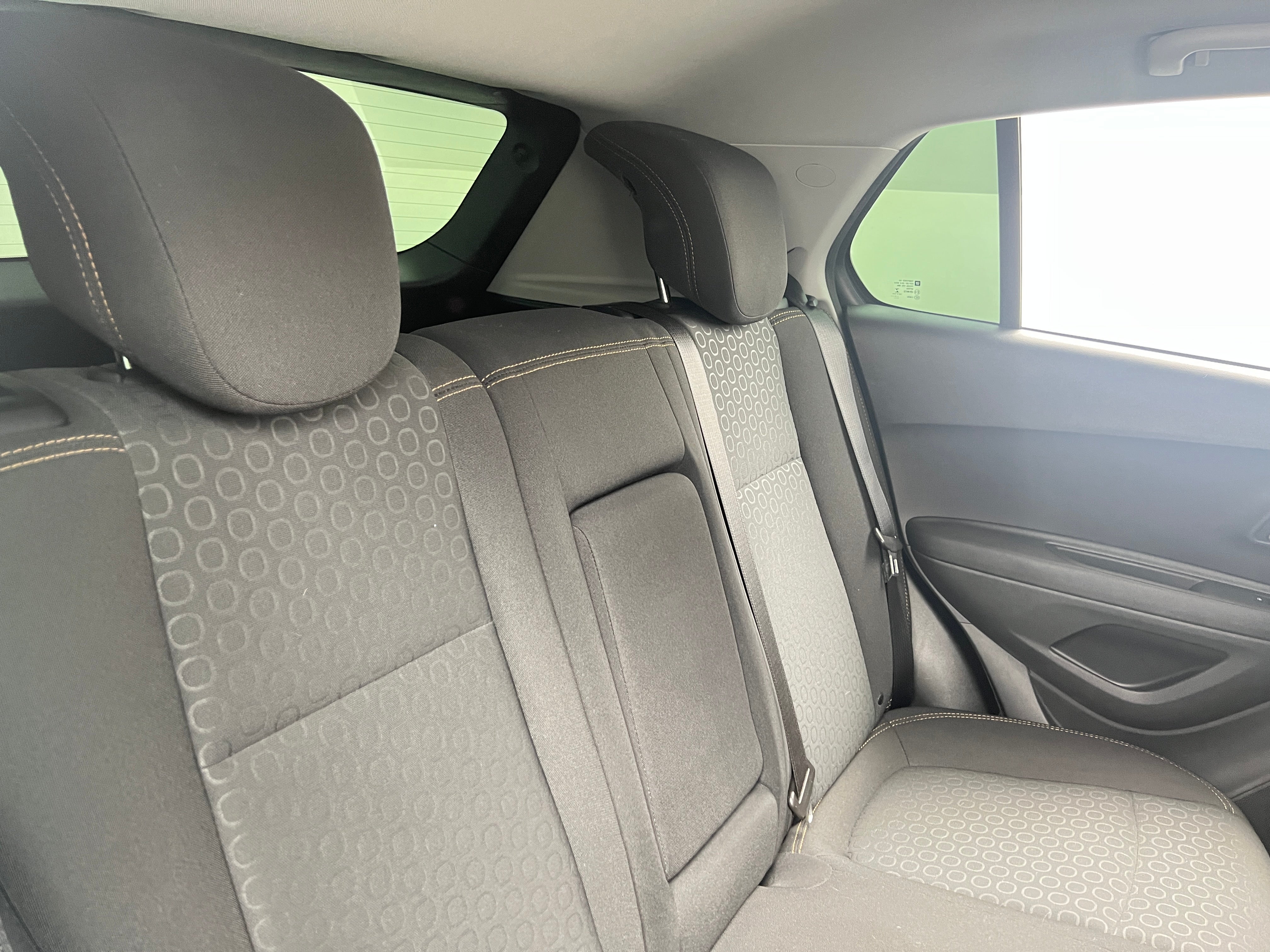 2020 Chevrolet Trax LS 6