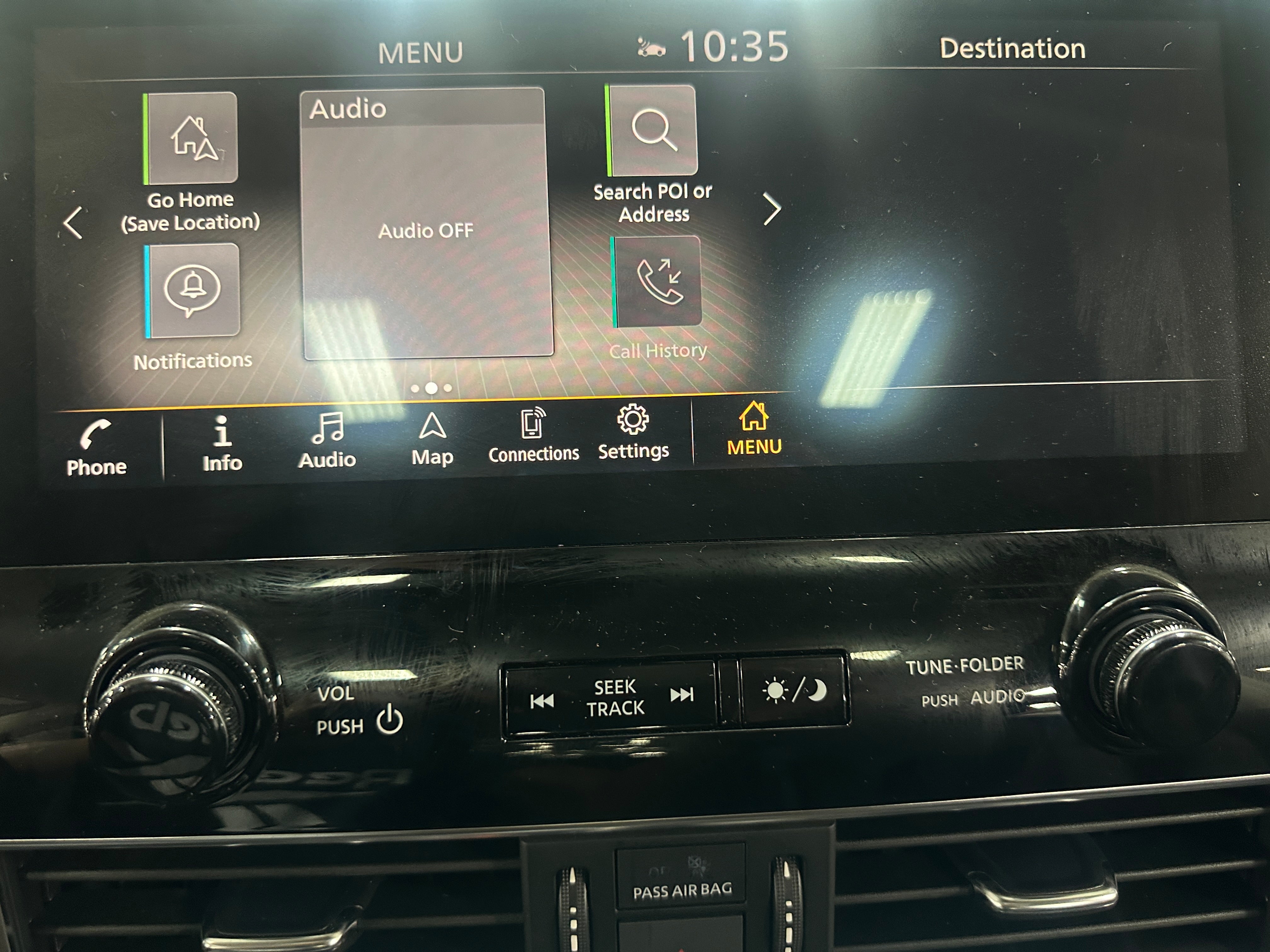 2023 INFINITI QX80 Luxe 3