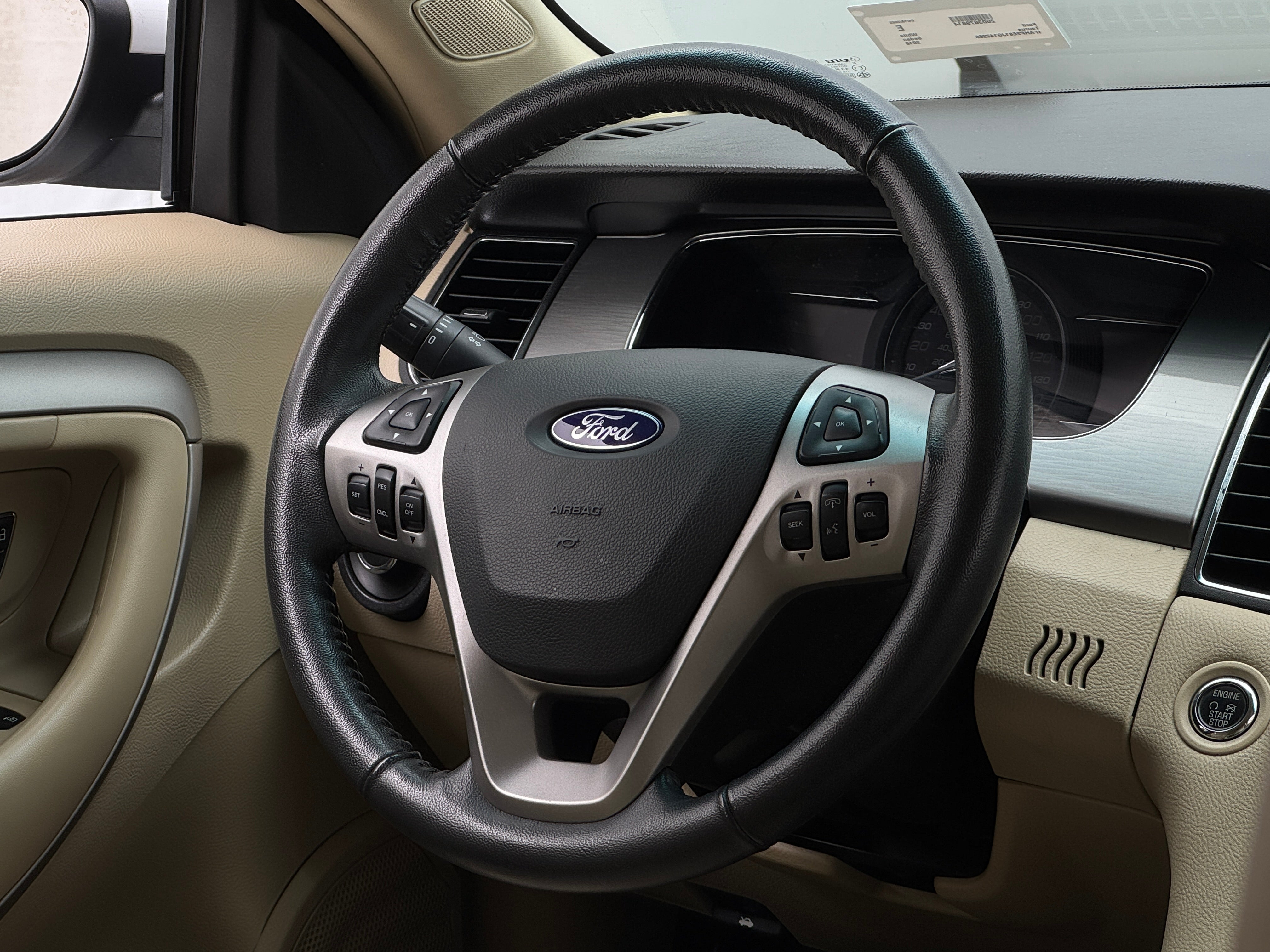 2018 Ford Taurus SEL 4