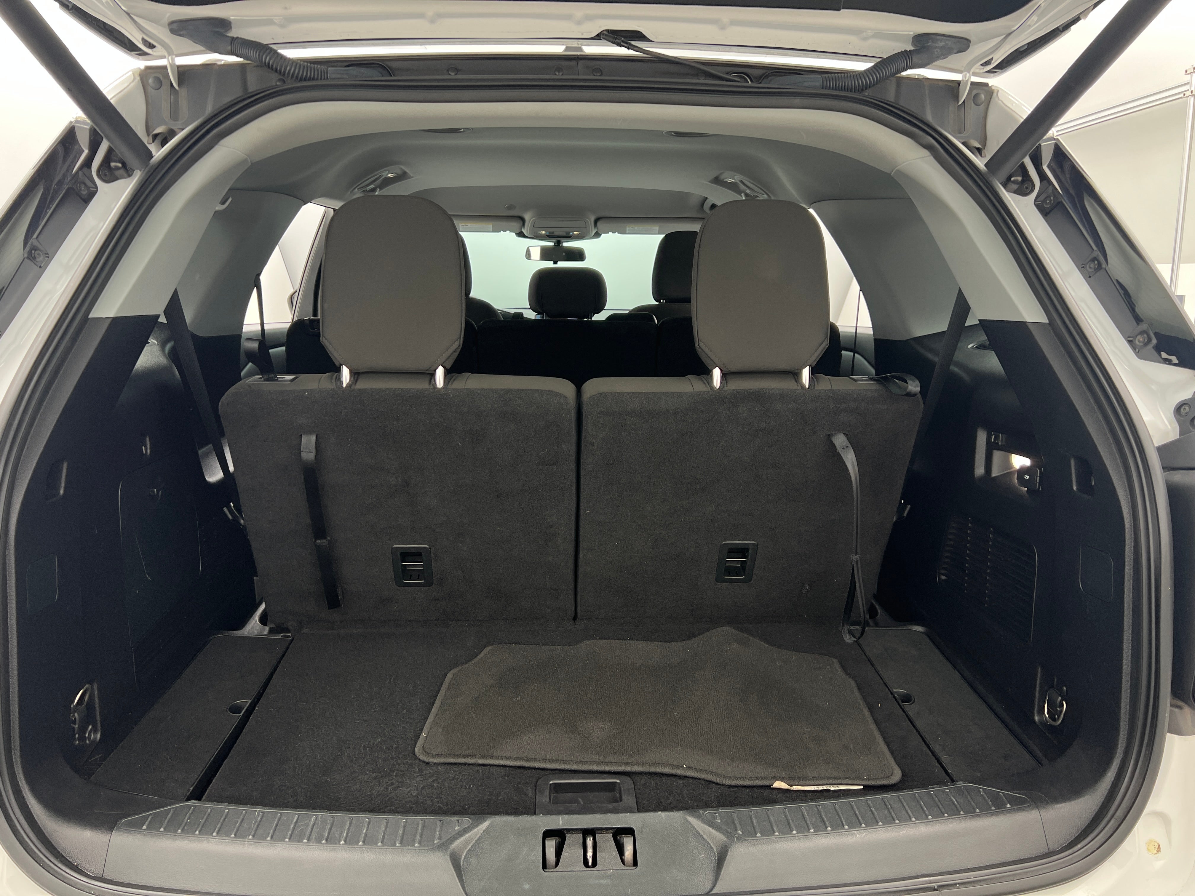 2021 Ford Explorer XLT 7