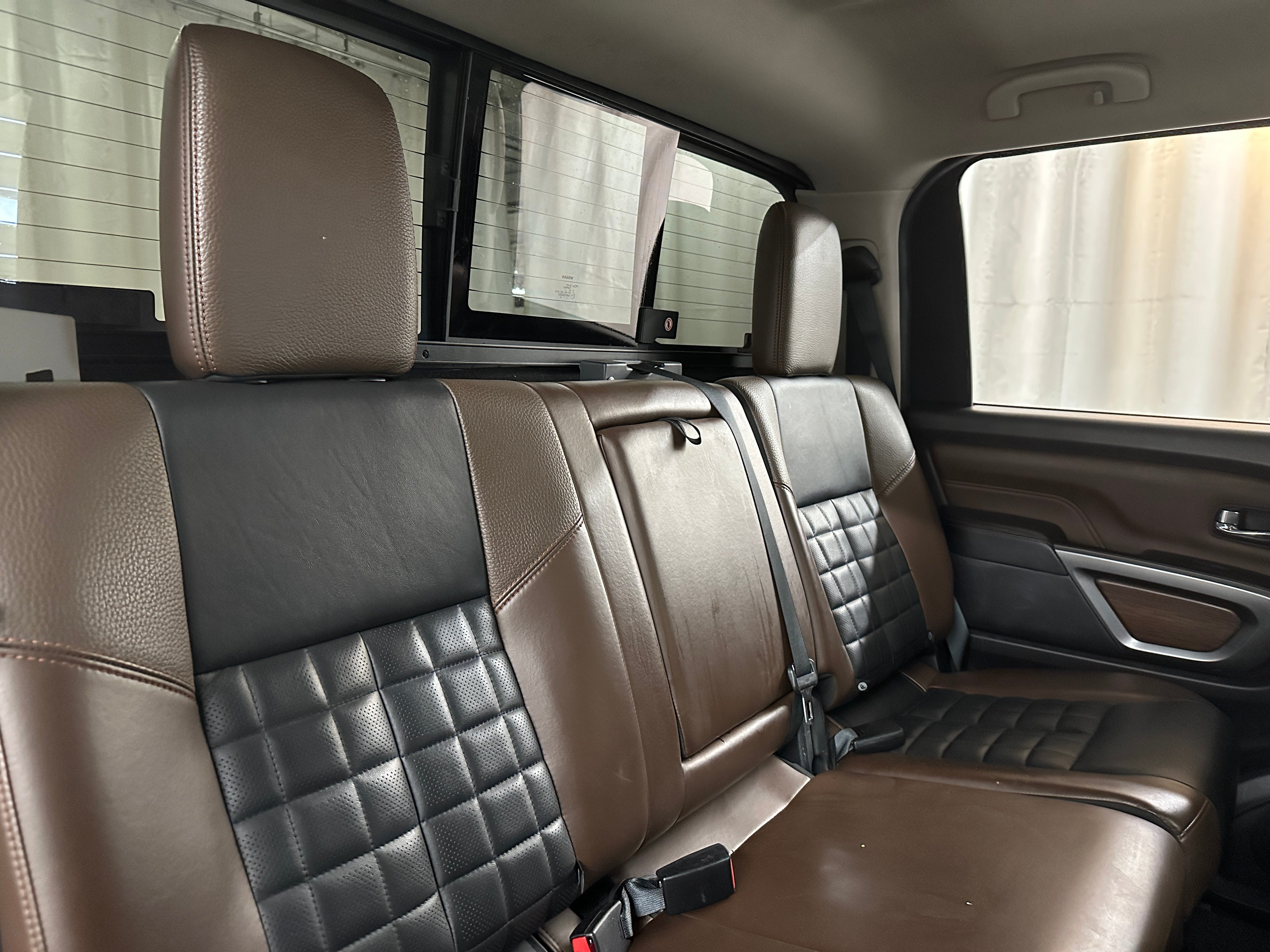 2017 Nissan Titan Platinum Reserve 5