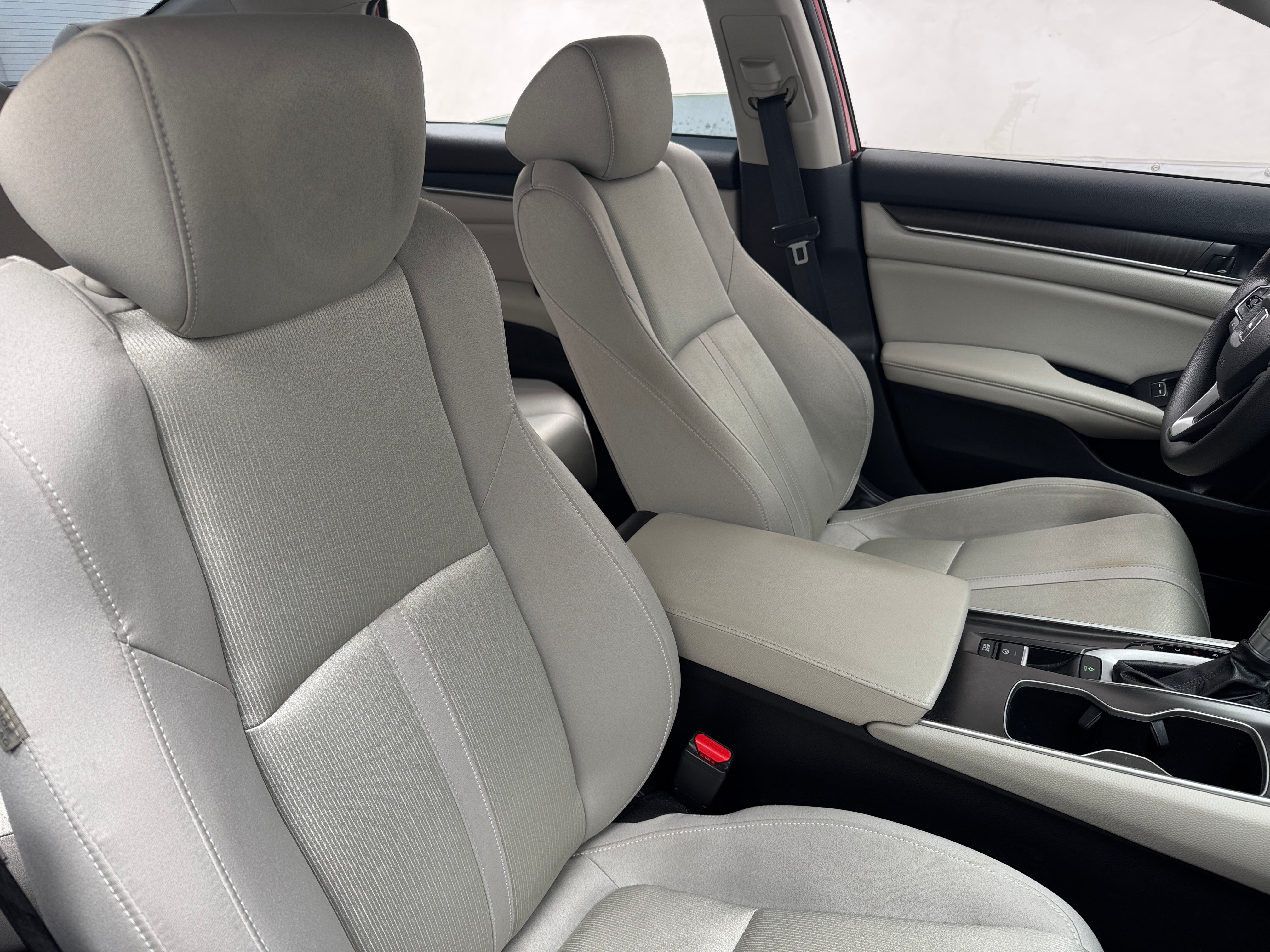 2020 Honda Accord EX 2