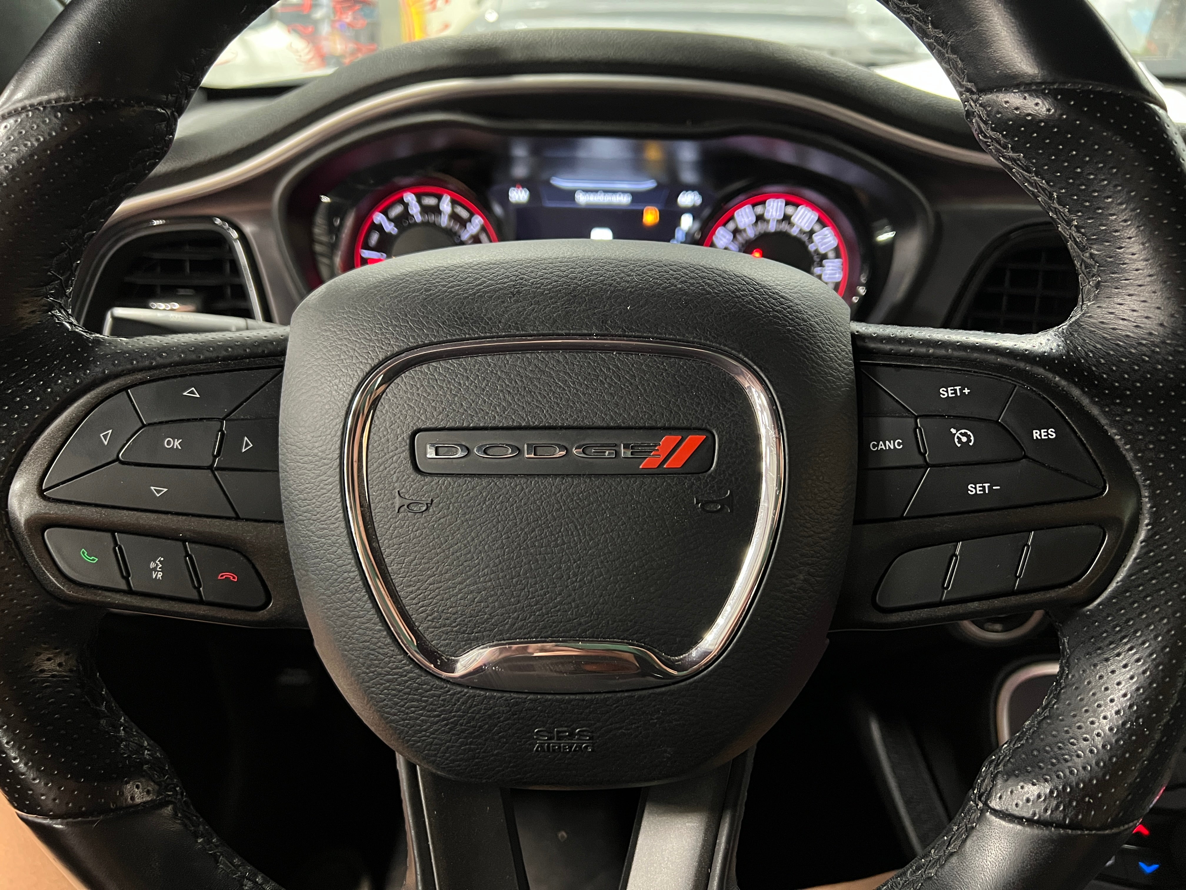 2021 Dodge Challenger SXT 4