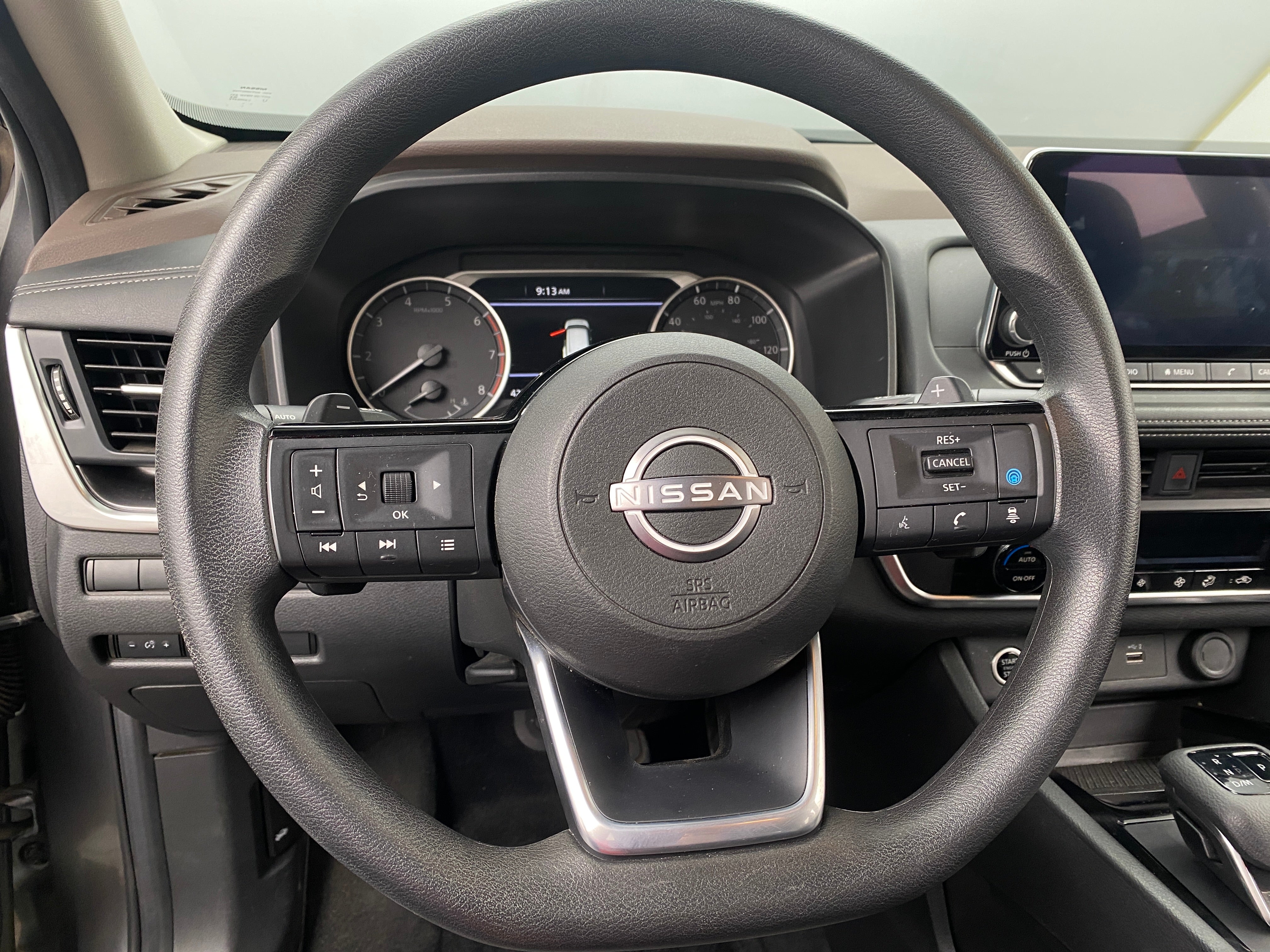 2023 Nissan Rogue SV 5