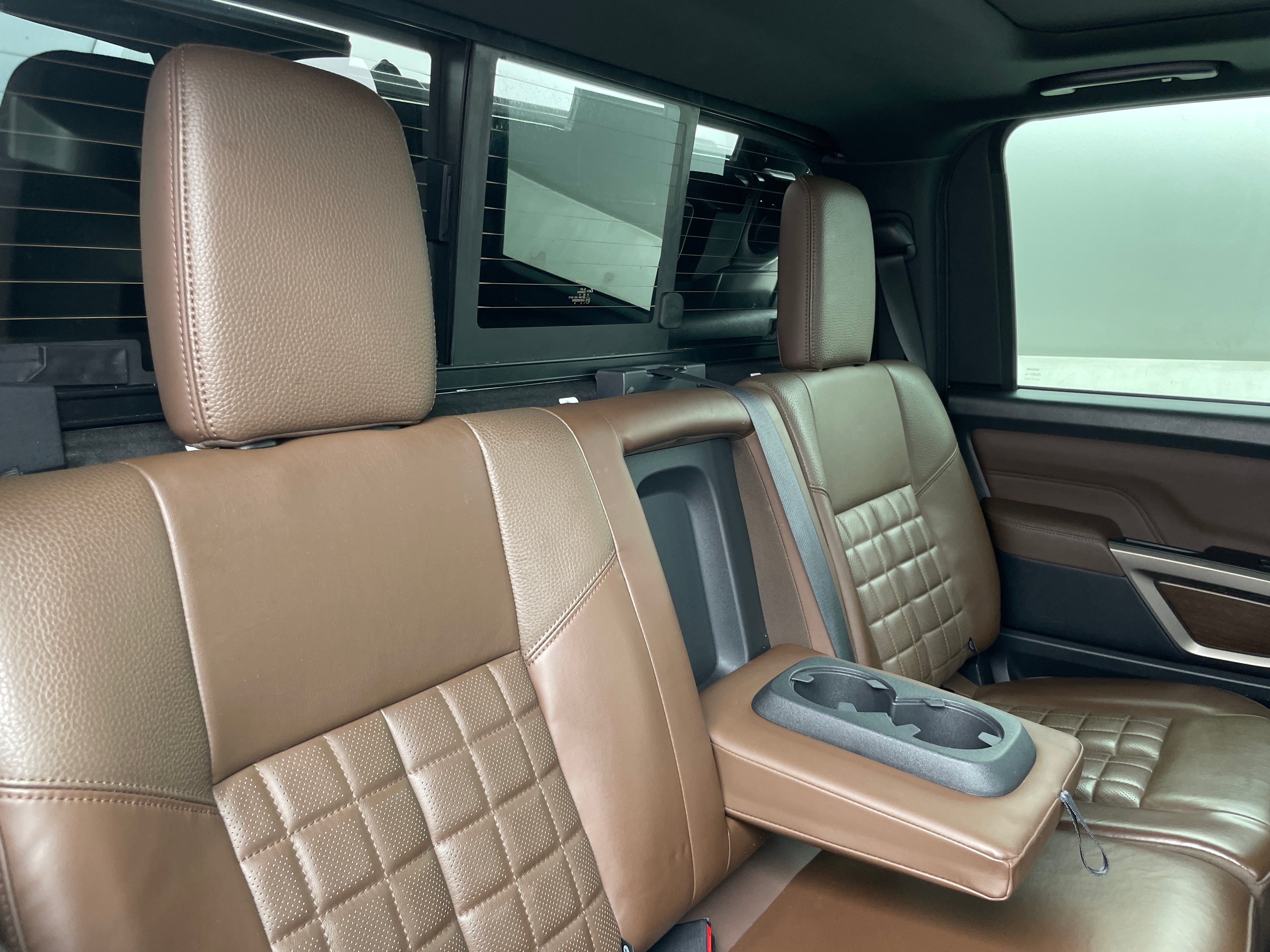 2020 Nissan Titan Platinum Reserve 5