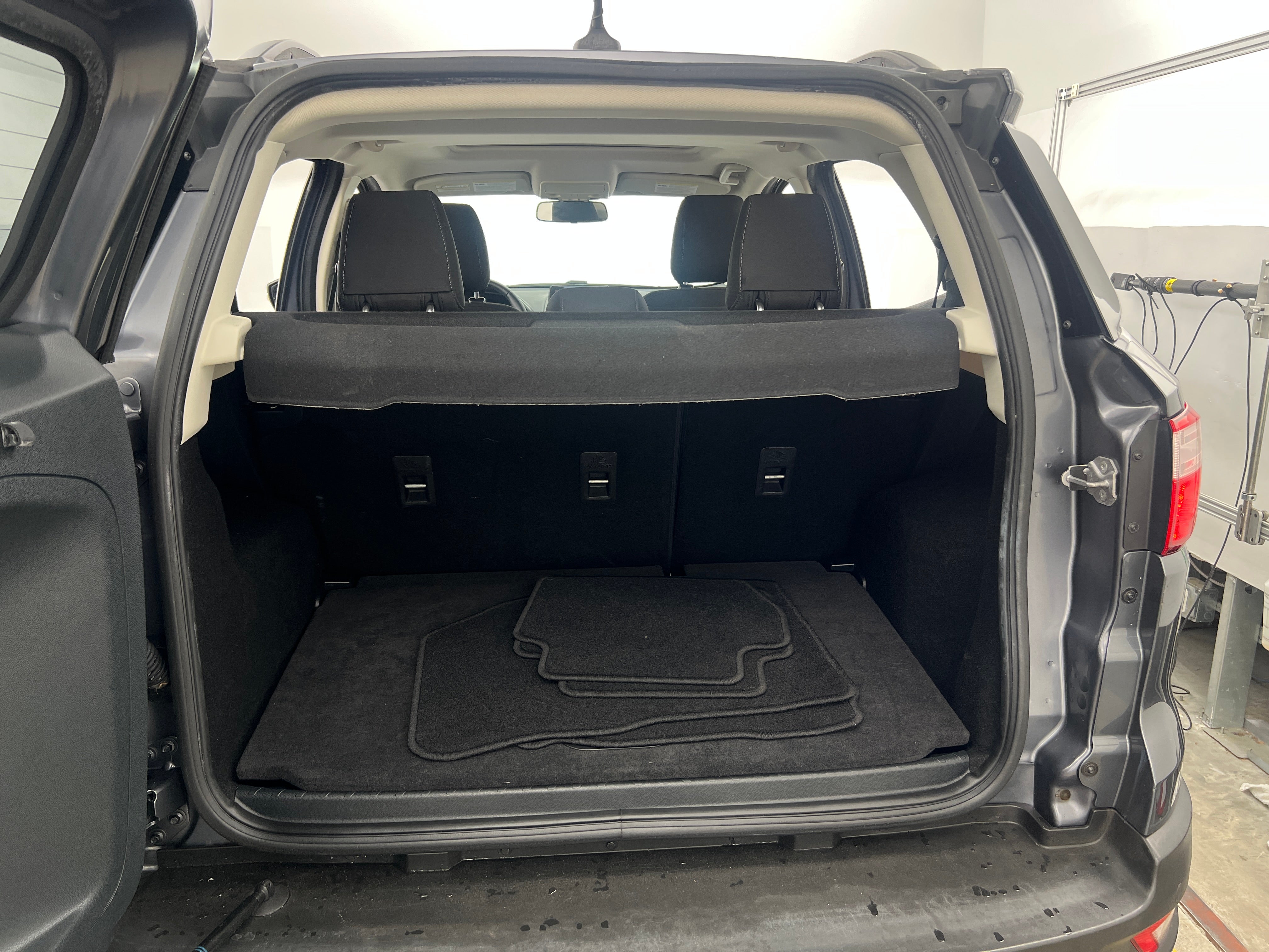 2019 Ford EcoSport SE 6