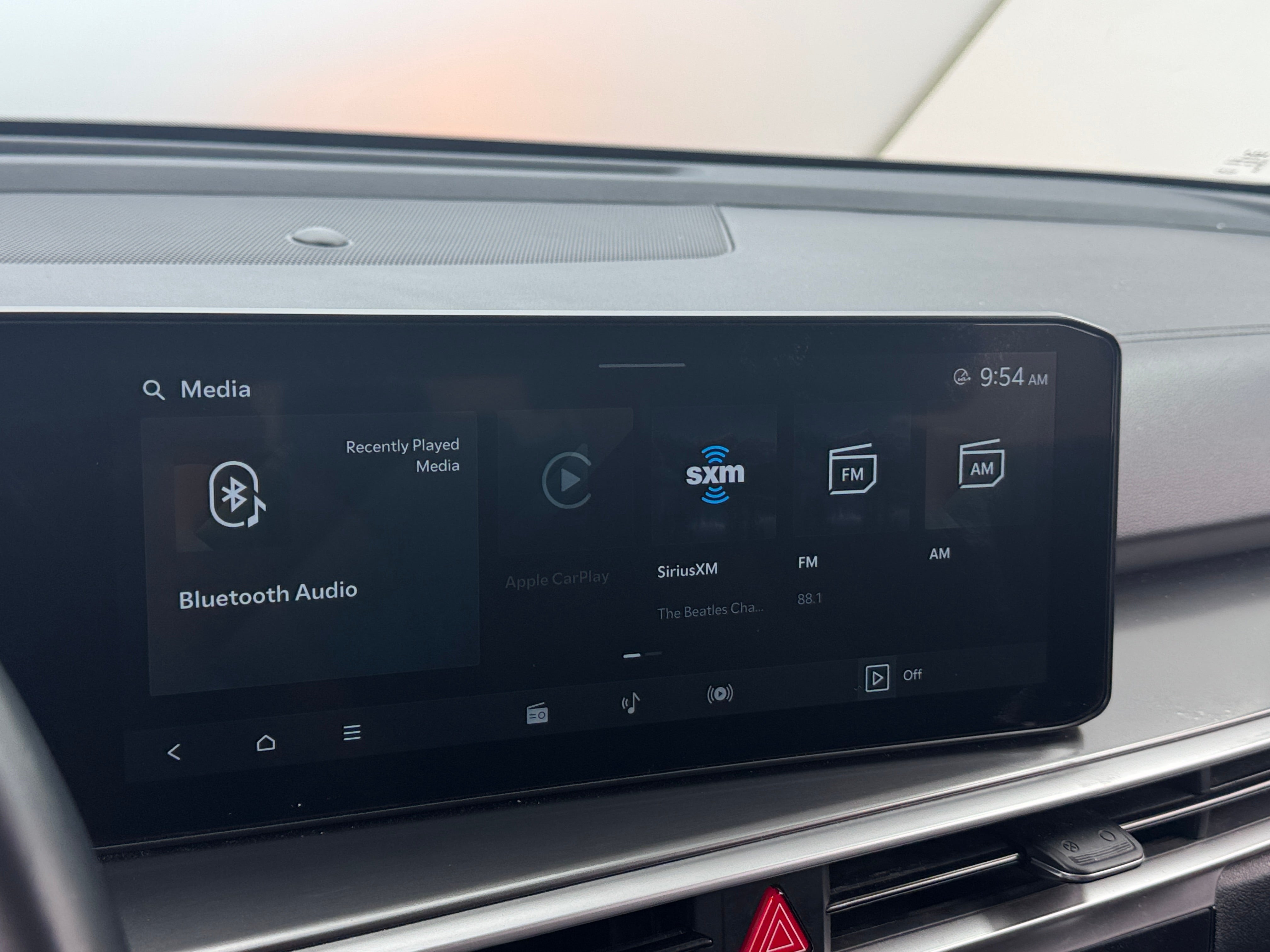 2024 Kia Sorento S 3