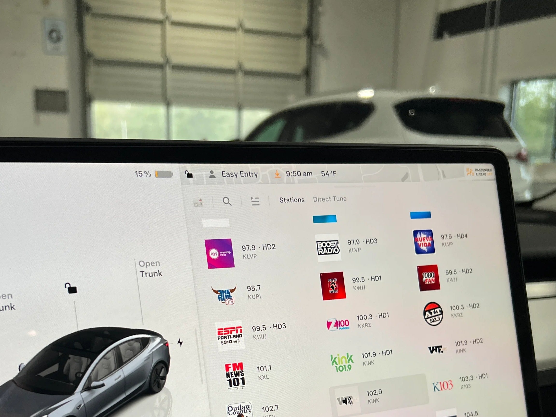 2023 Tesla Model 3 Standard Range 3