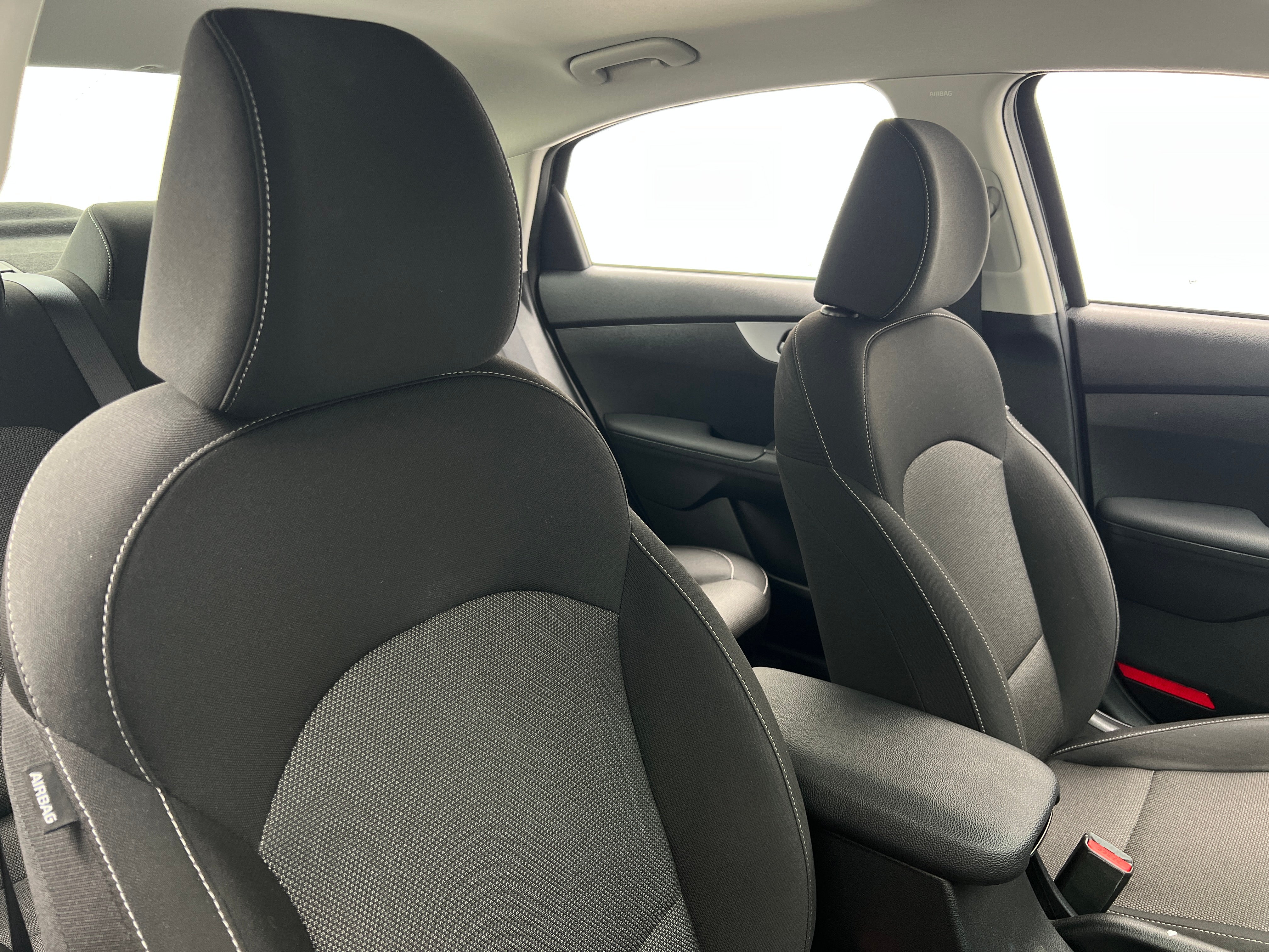 2024 Kia Forte LXS 2