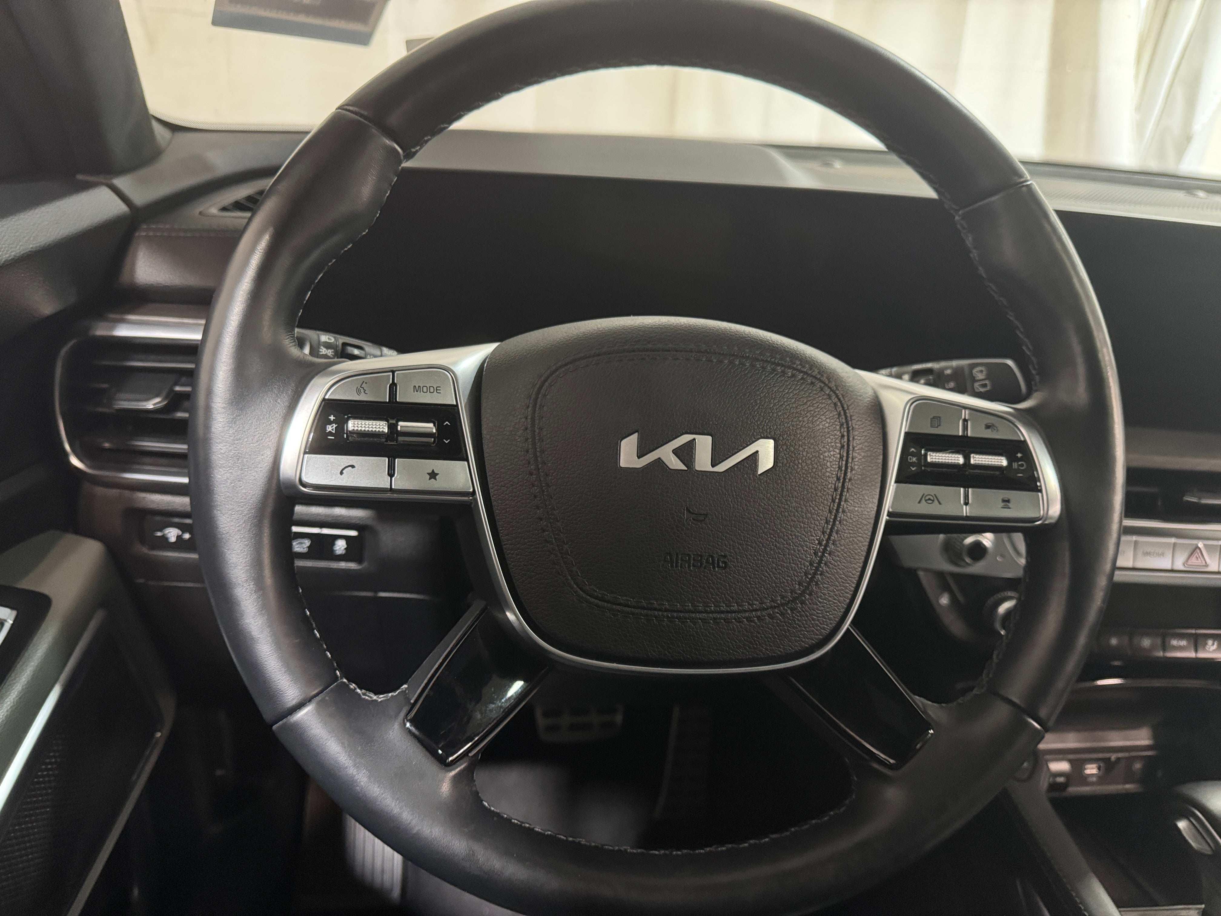 2024 Kia Telluride SX Prestige 4
