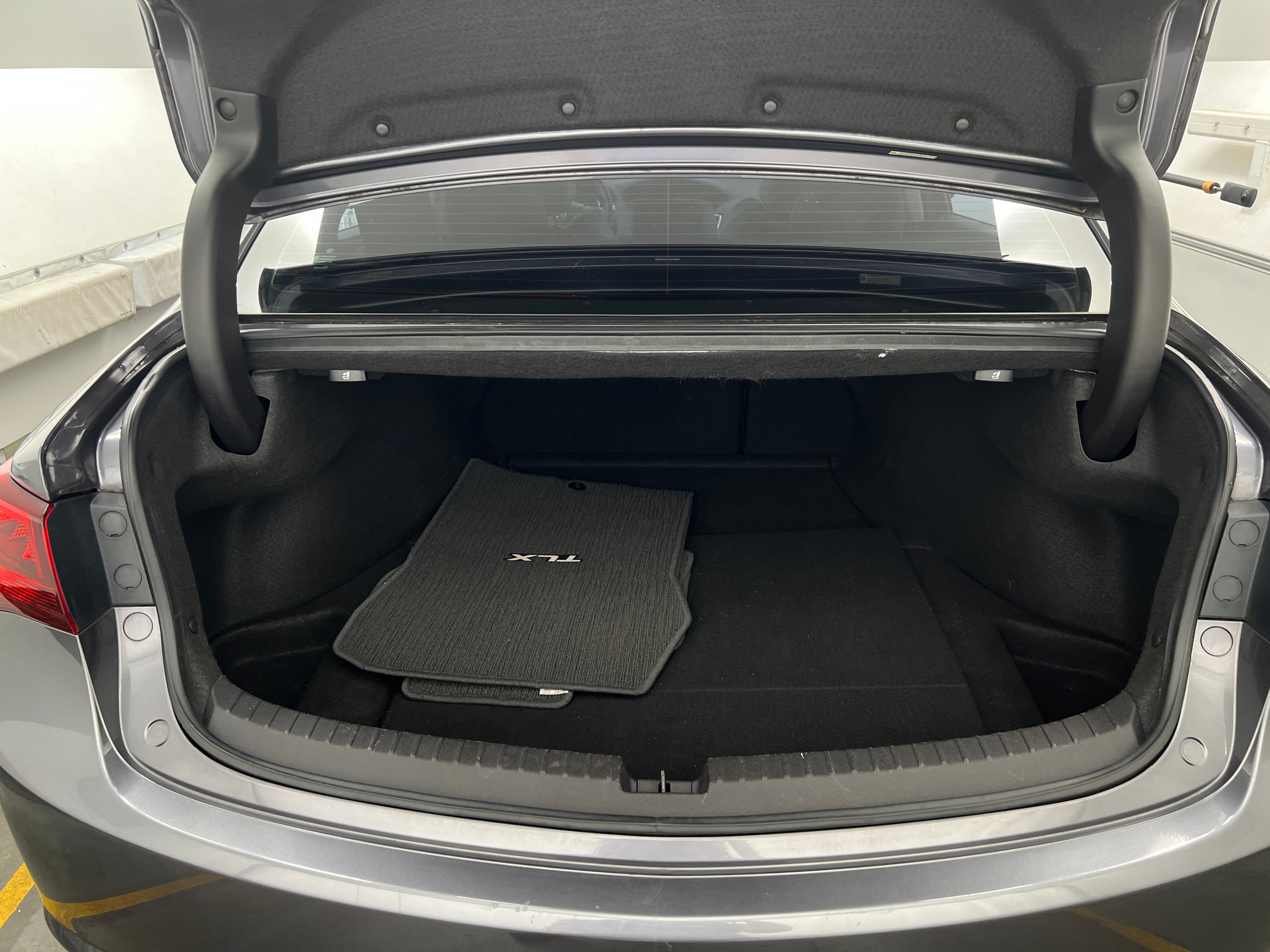 2017 Acura TLX Technology 6