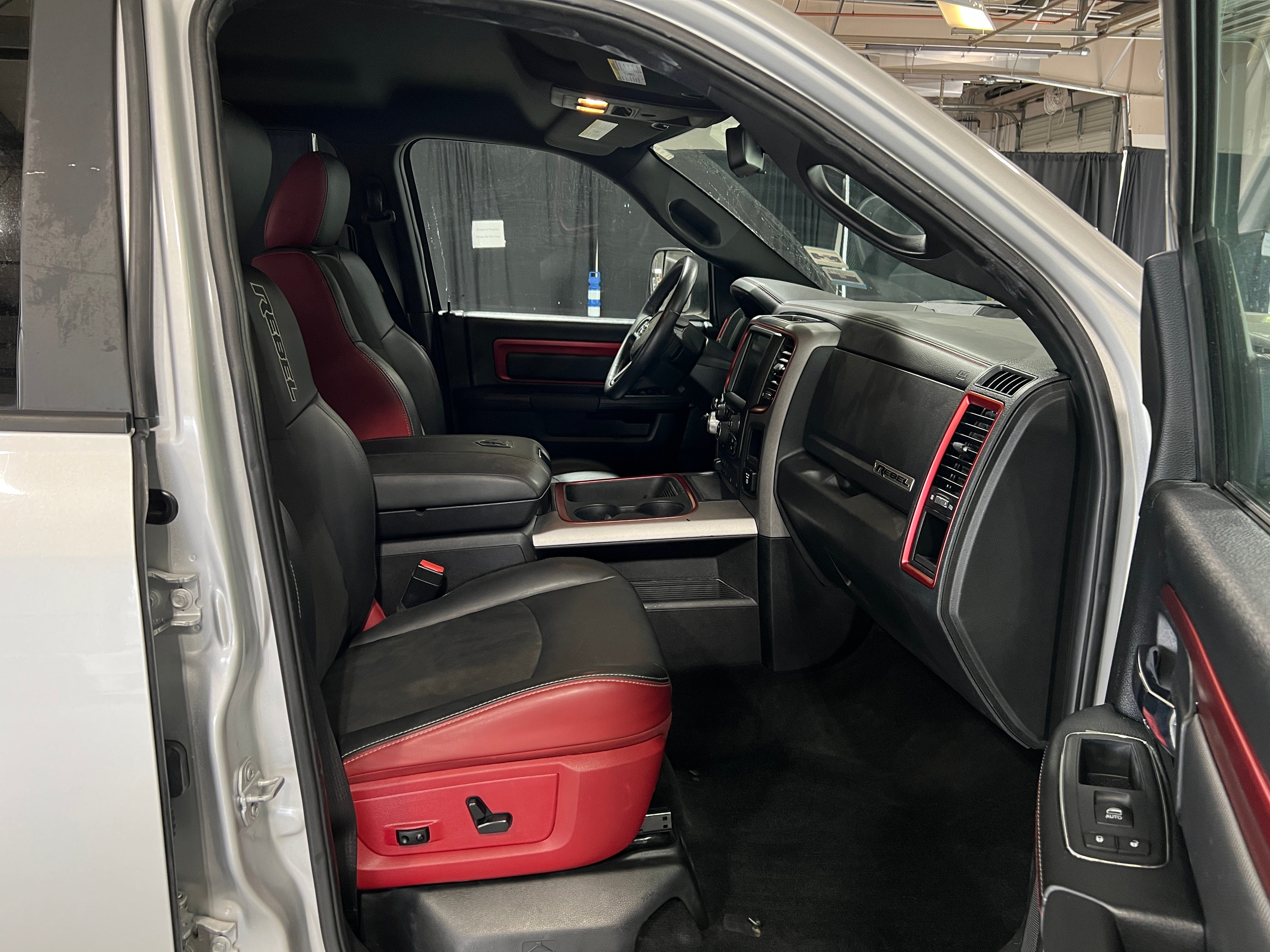 2016 RAM 1500 Rebel 2