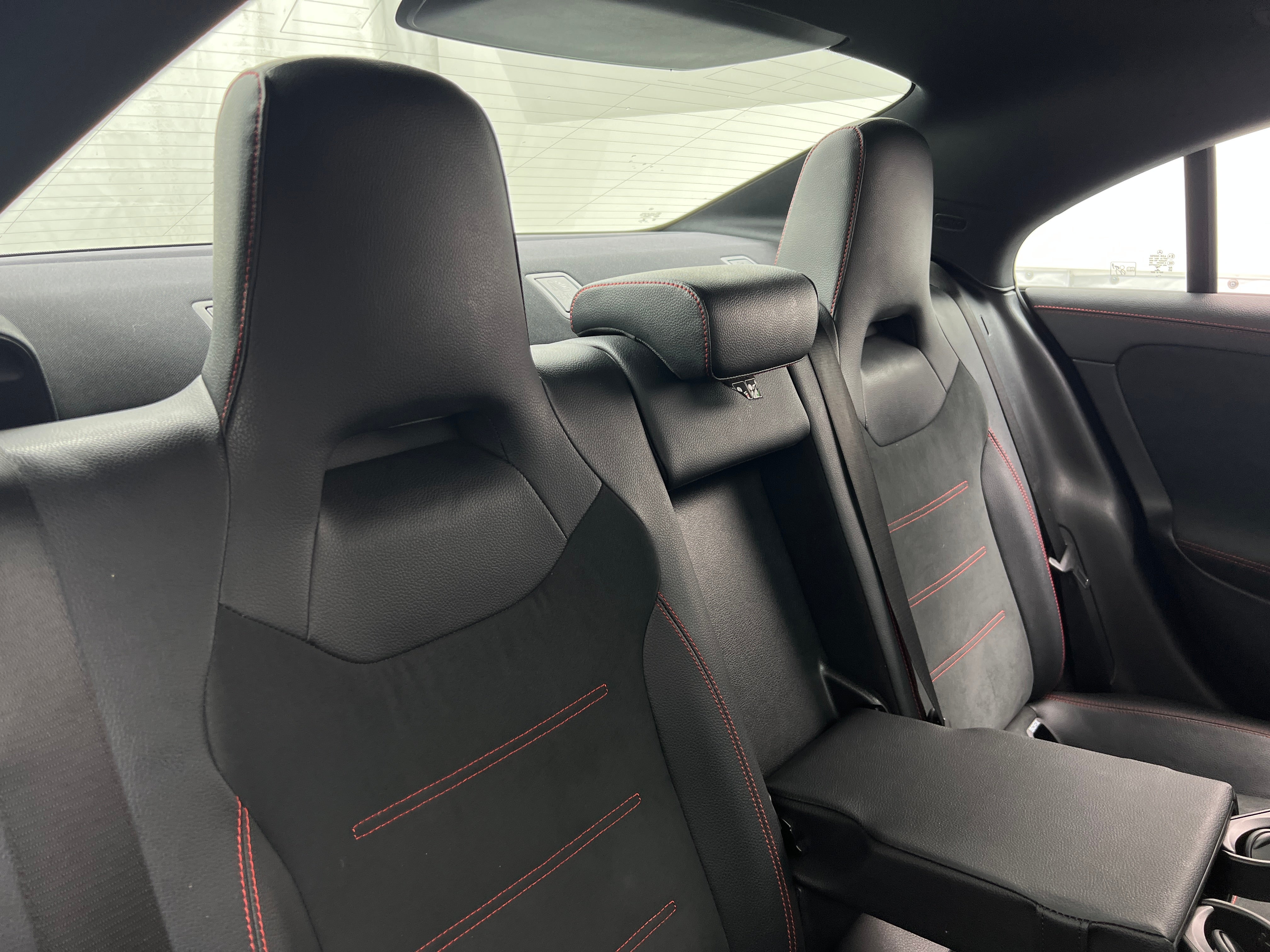 2022 Mercedes-Benz CLA 250 5