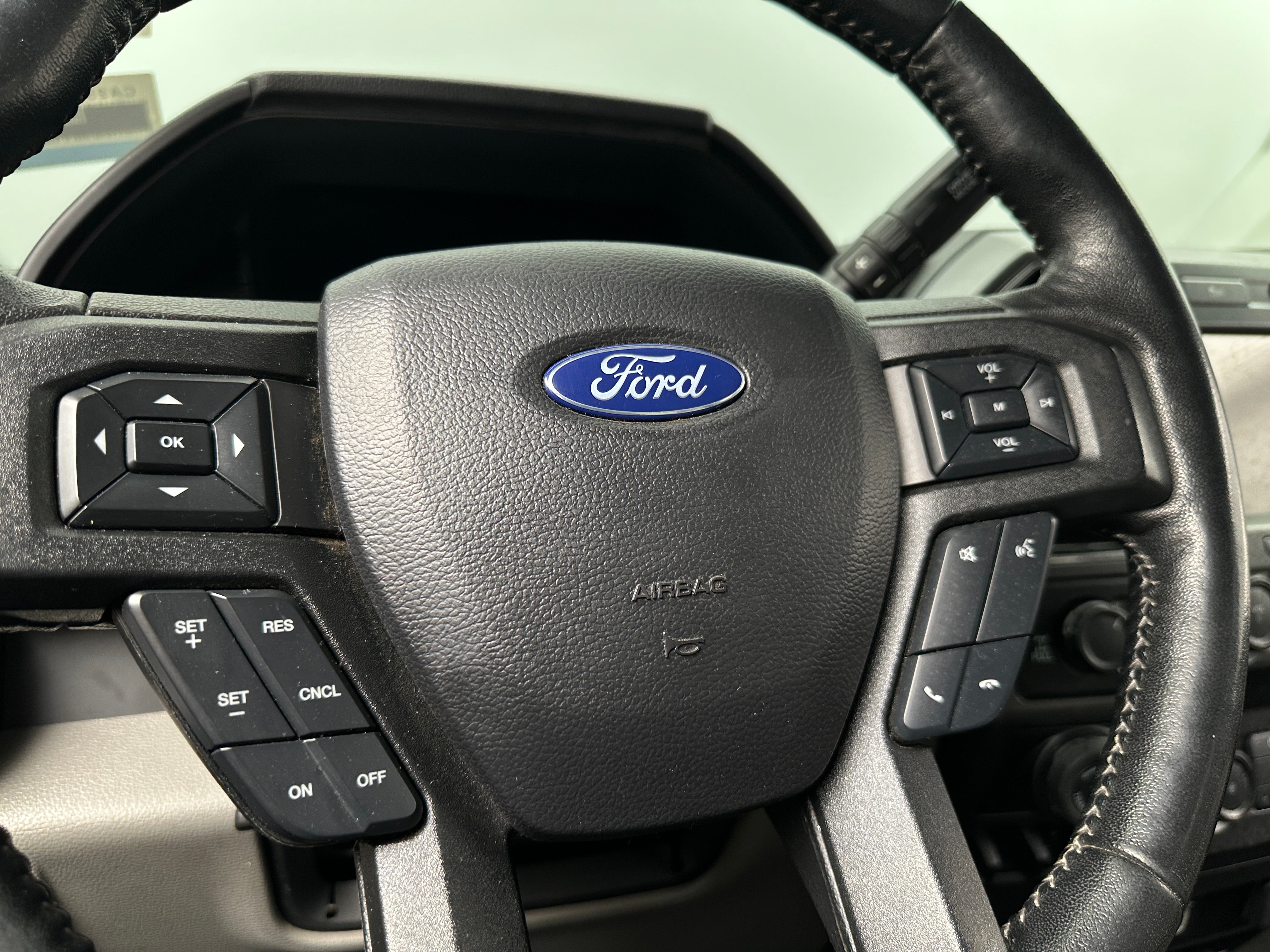 2019 Ford Econoline E-150 5