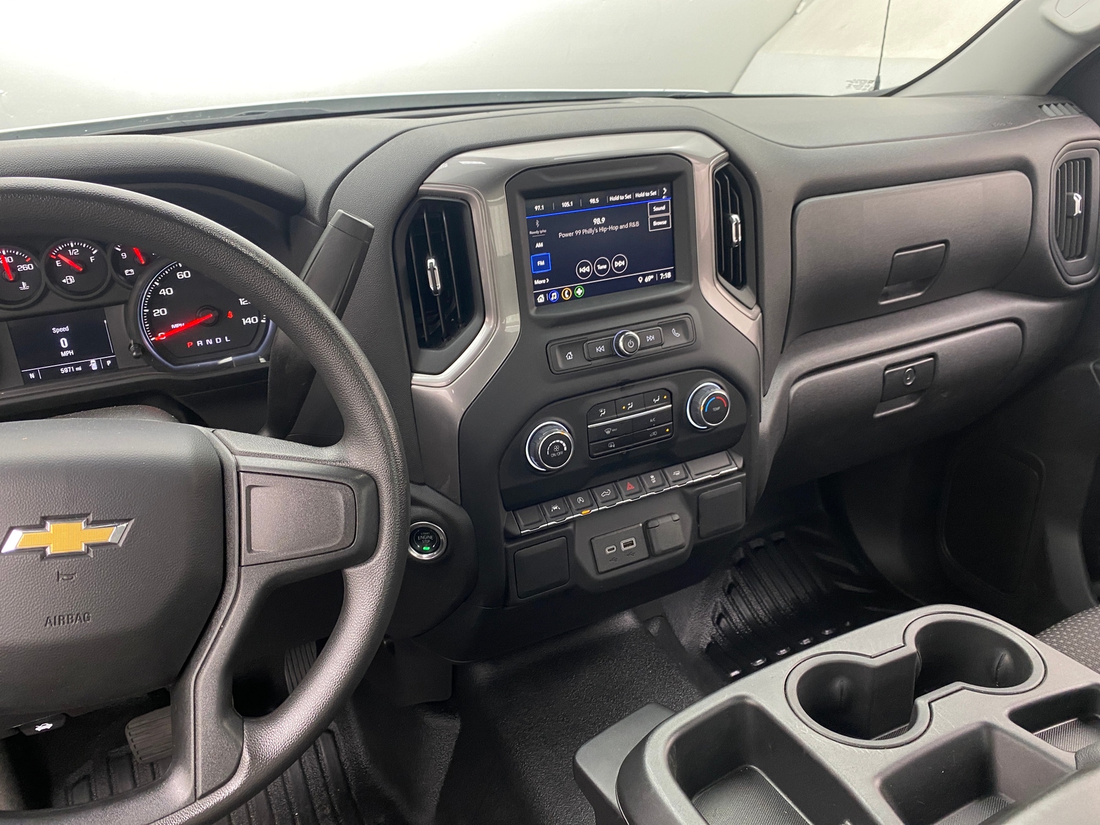 Thumbnail: 2024 Chevrolet Silverado 1500 - 3