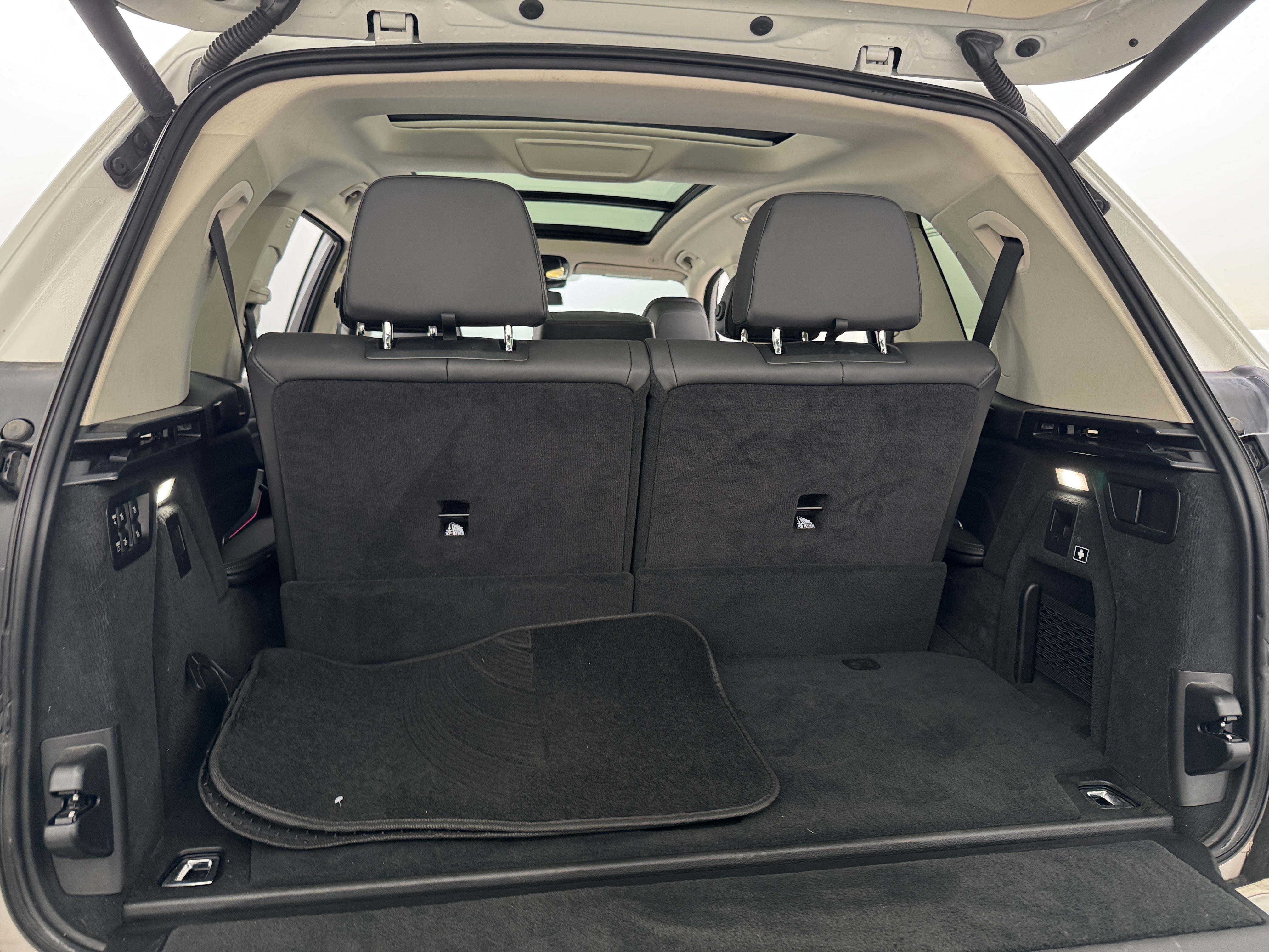 2023 BMW X7 xDrive40i 6