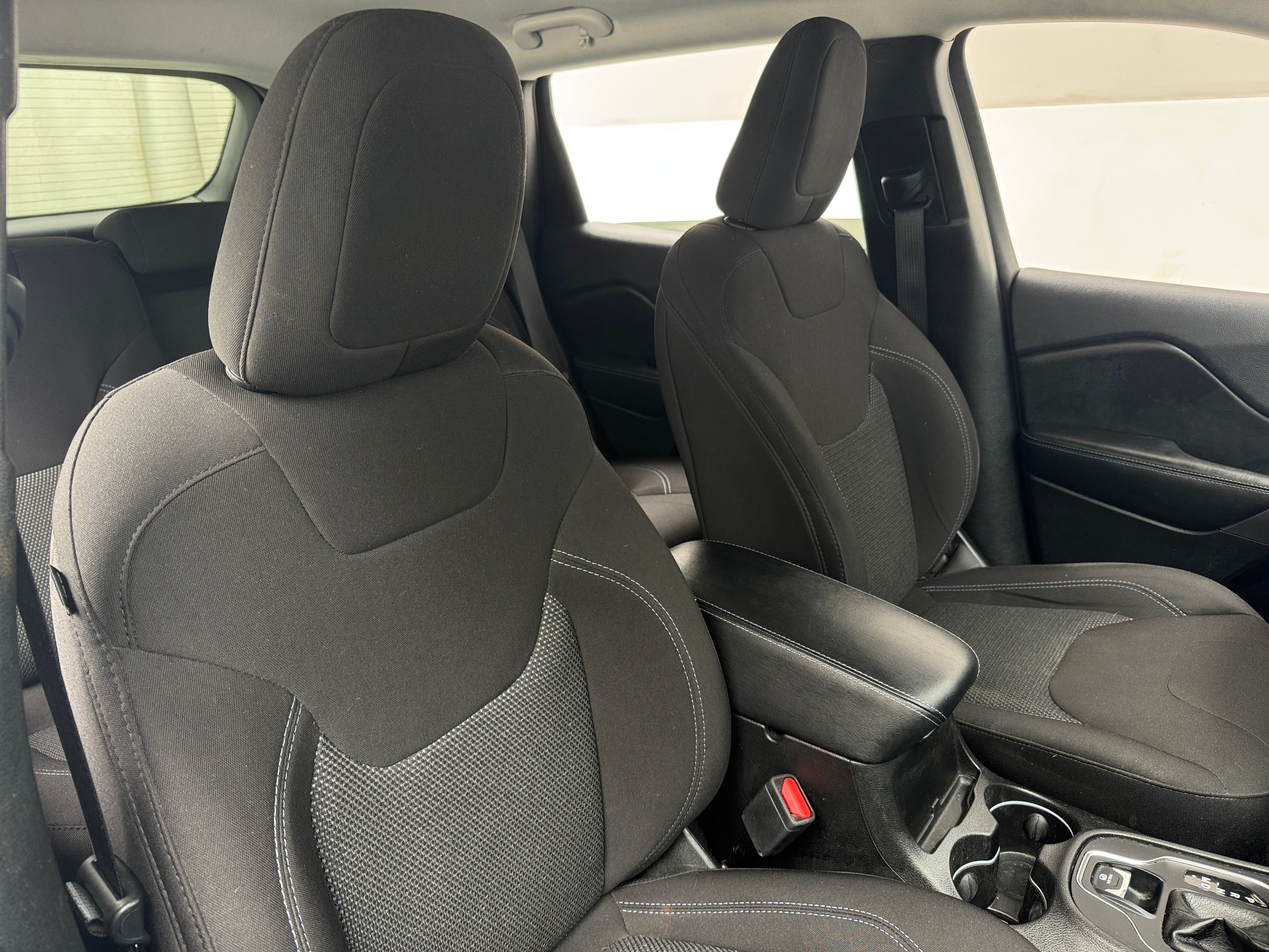 2019 Jeep Cherokee Latitude 2