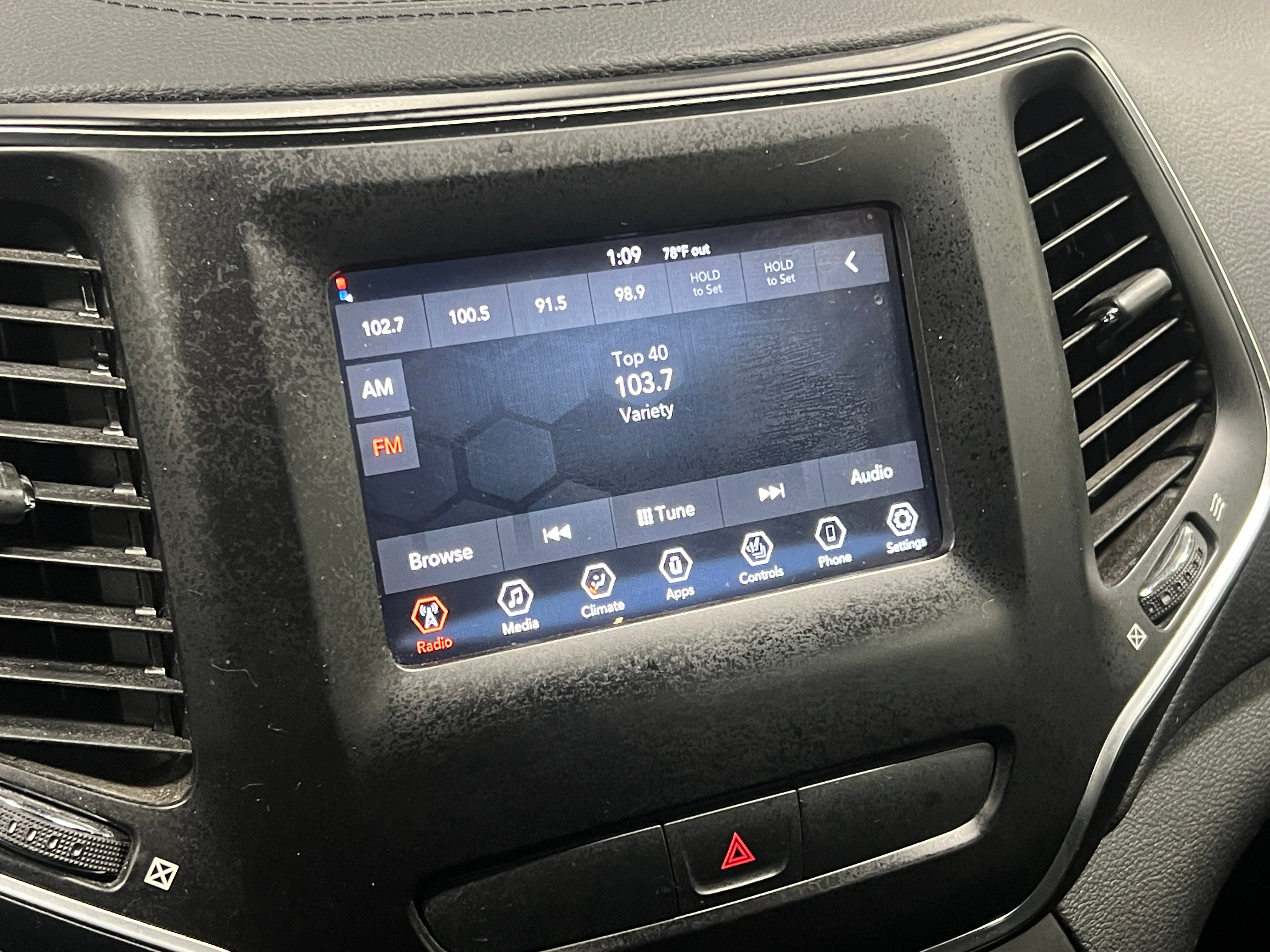 2019 Jeep Cherokee Latitude 4