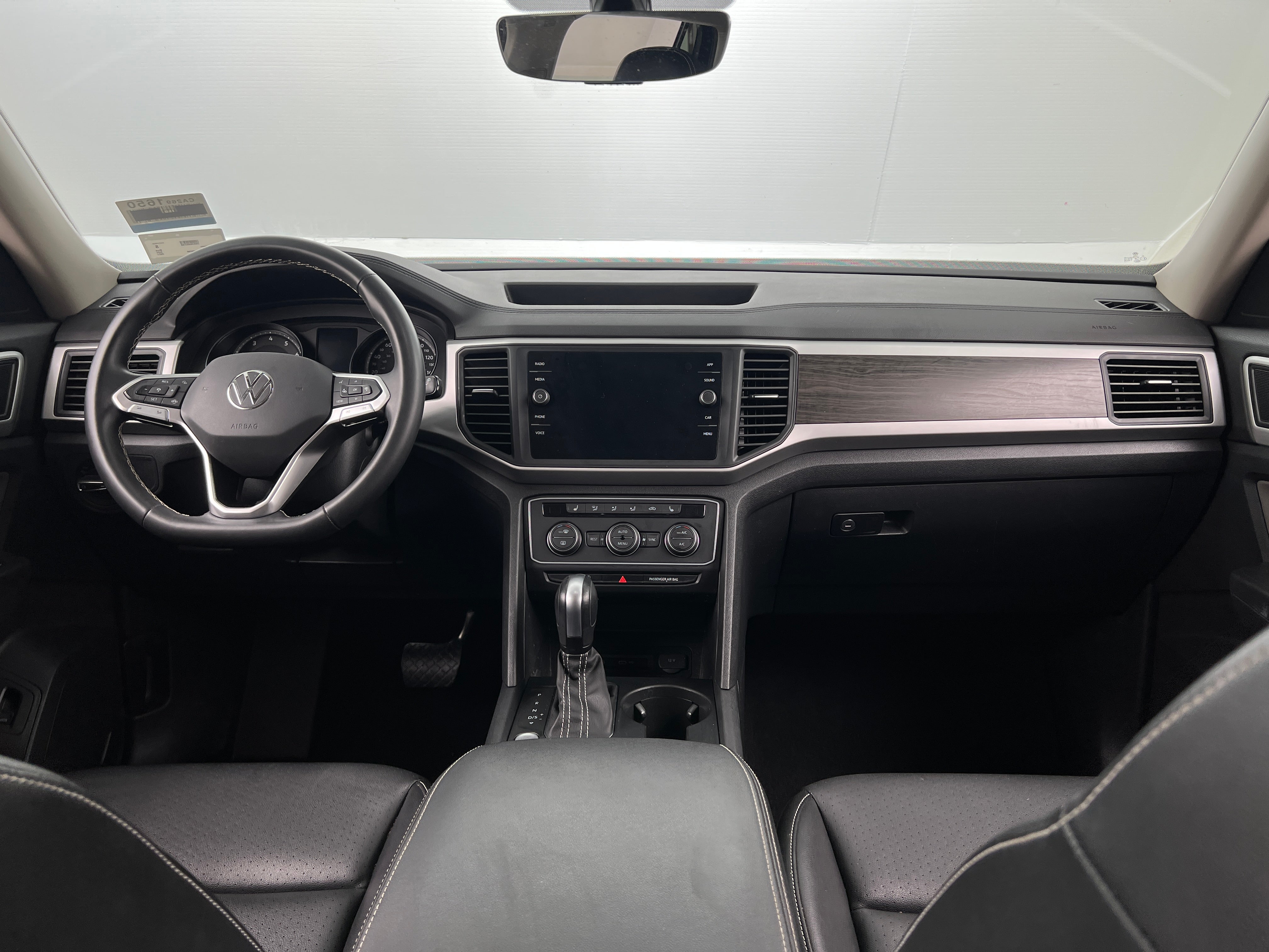 2021 Volkswagen Atlas SE 2