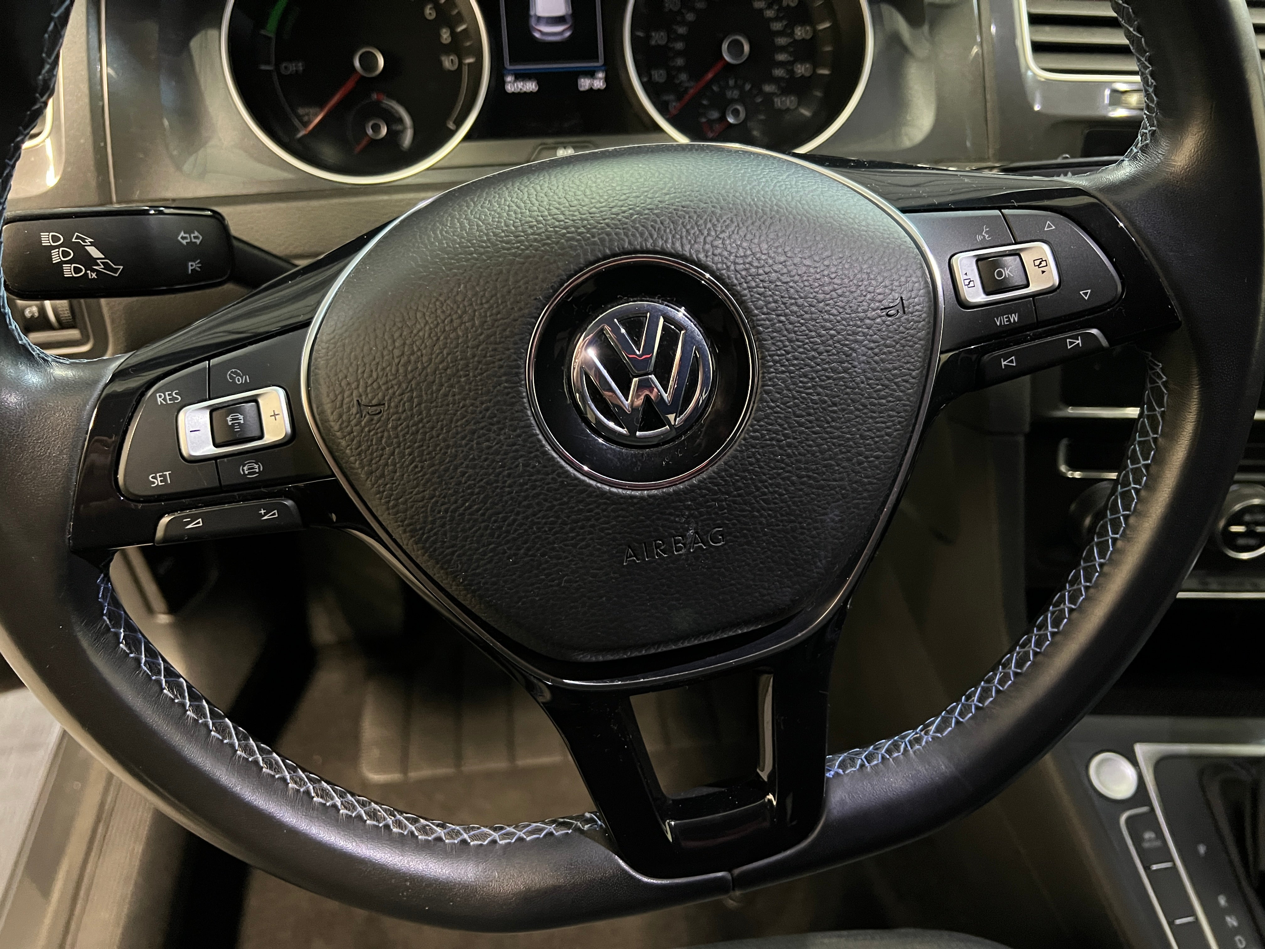 2019 Volkswagen e-Golf SE 5
