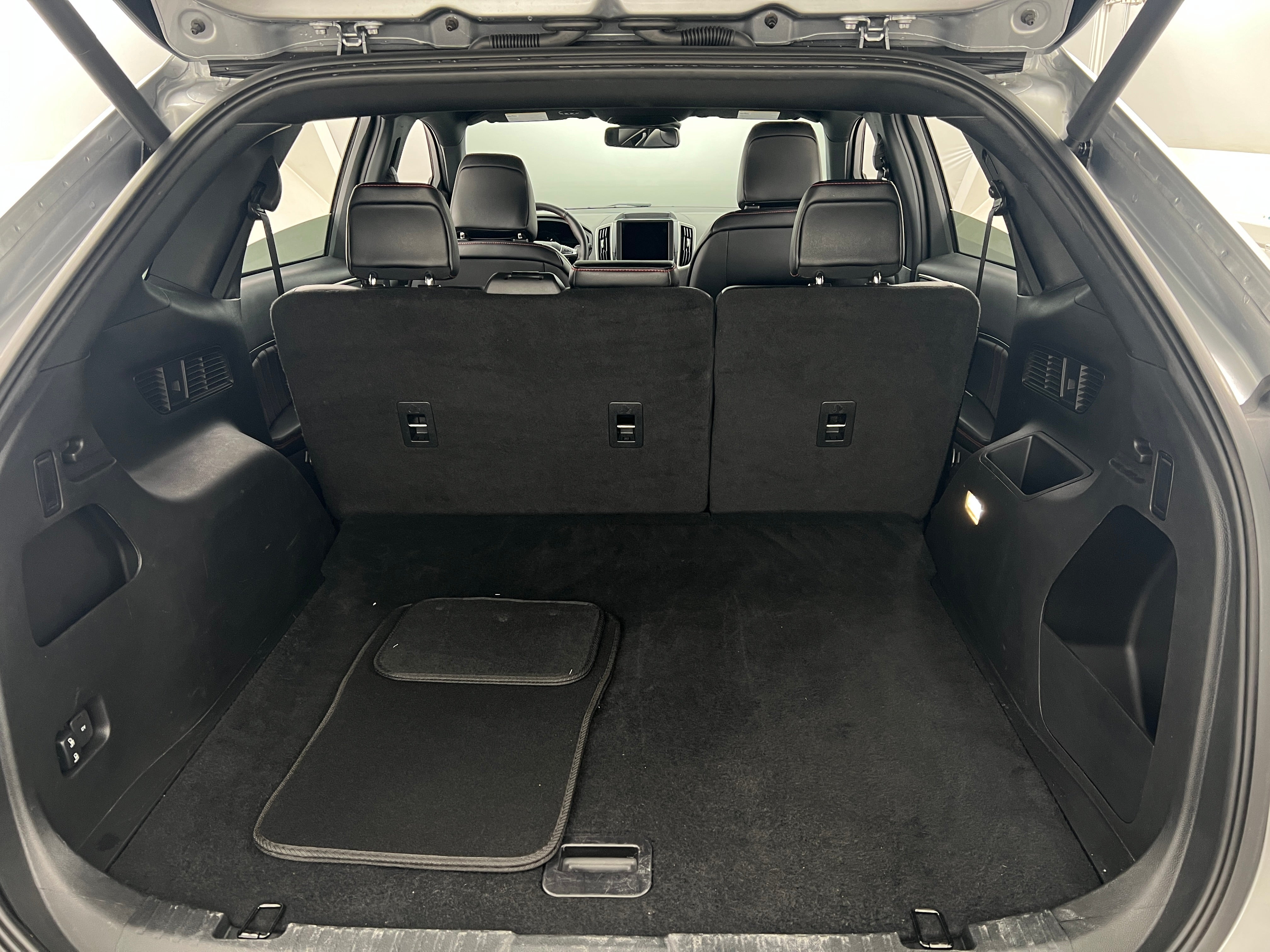 2024 Ford Edge  6