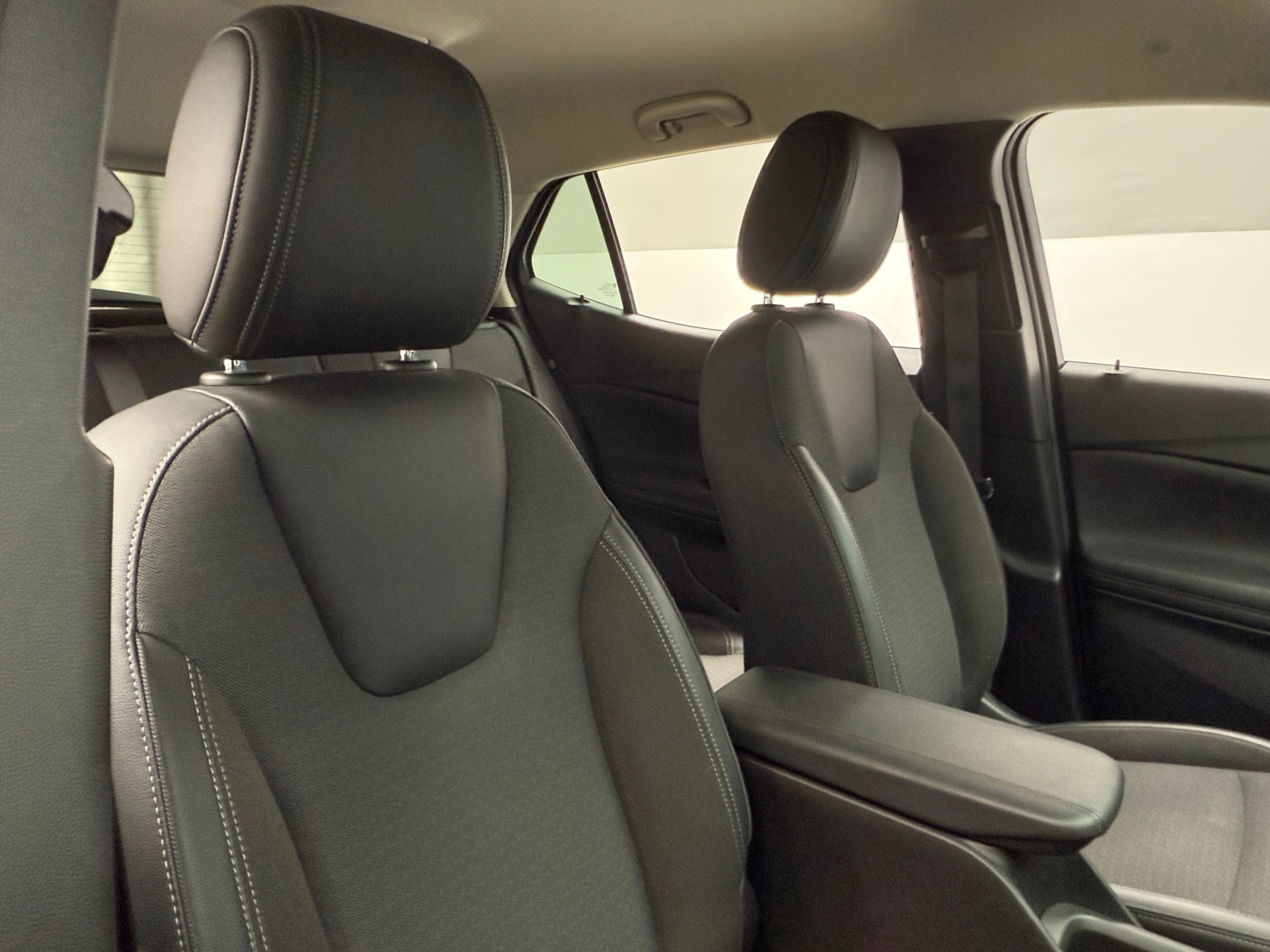 2021 Buick Encore GX Select 2