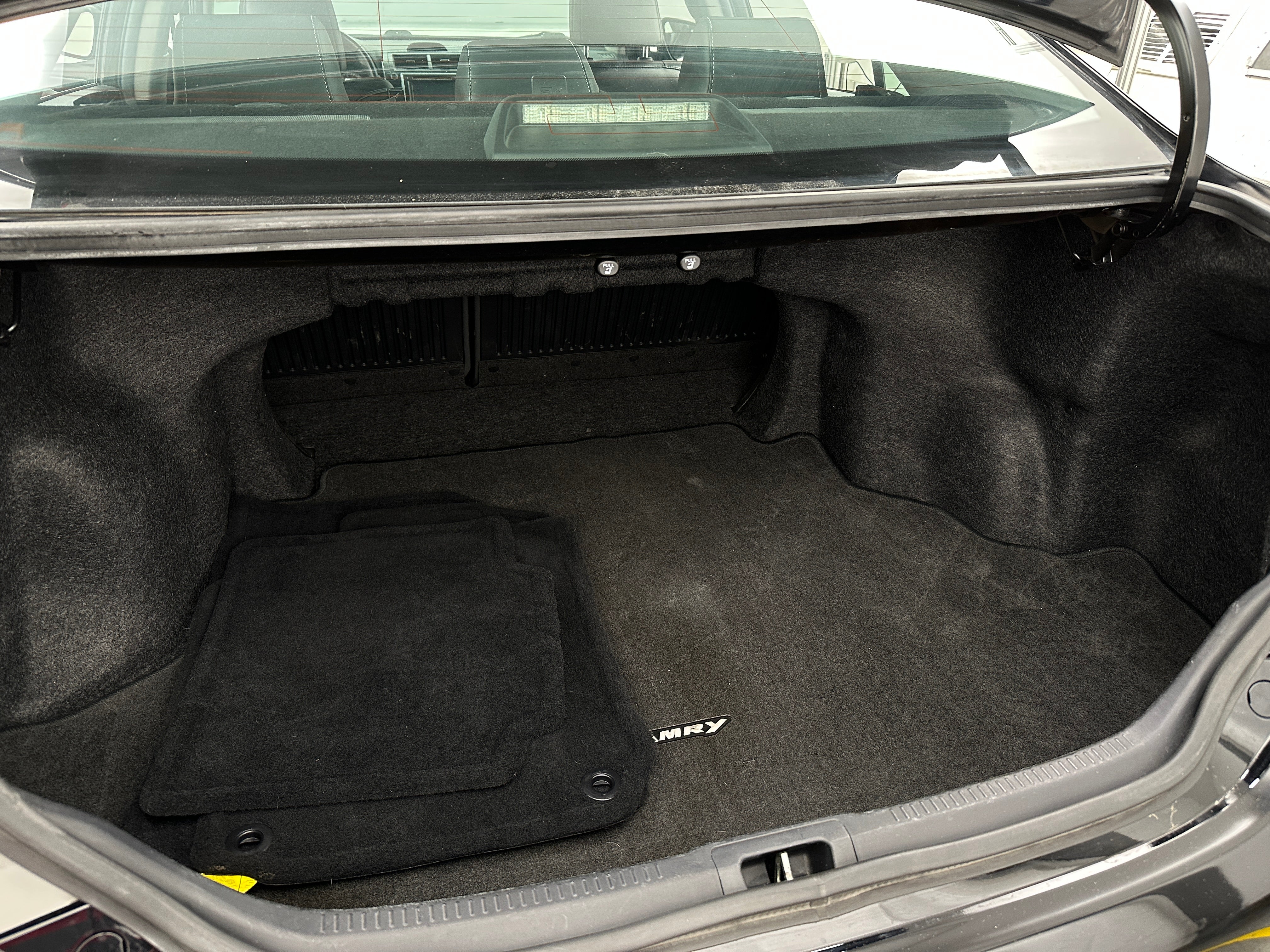 2014 Toyota Camry SE 7