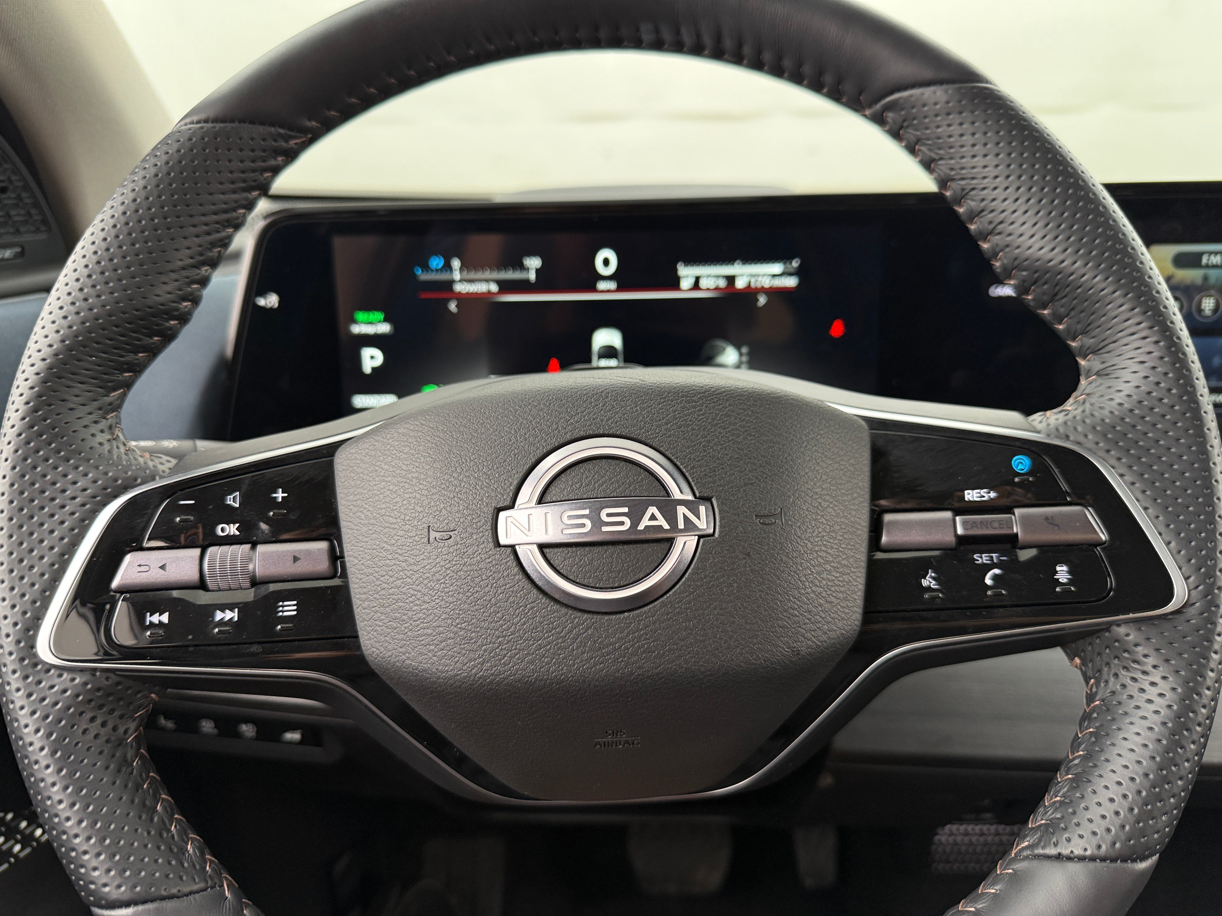 2023 Nissan Ariya Platinum+ 4