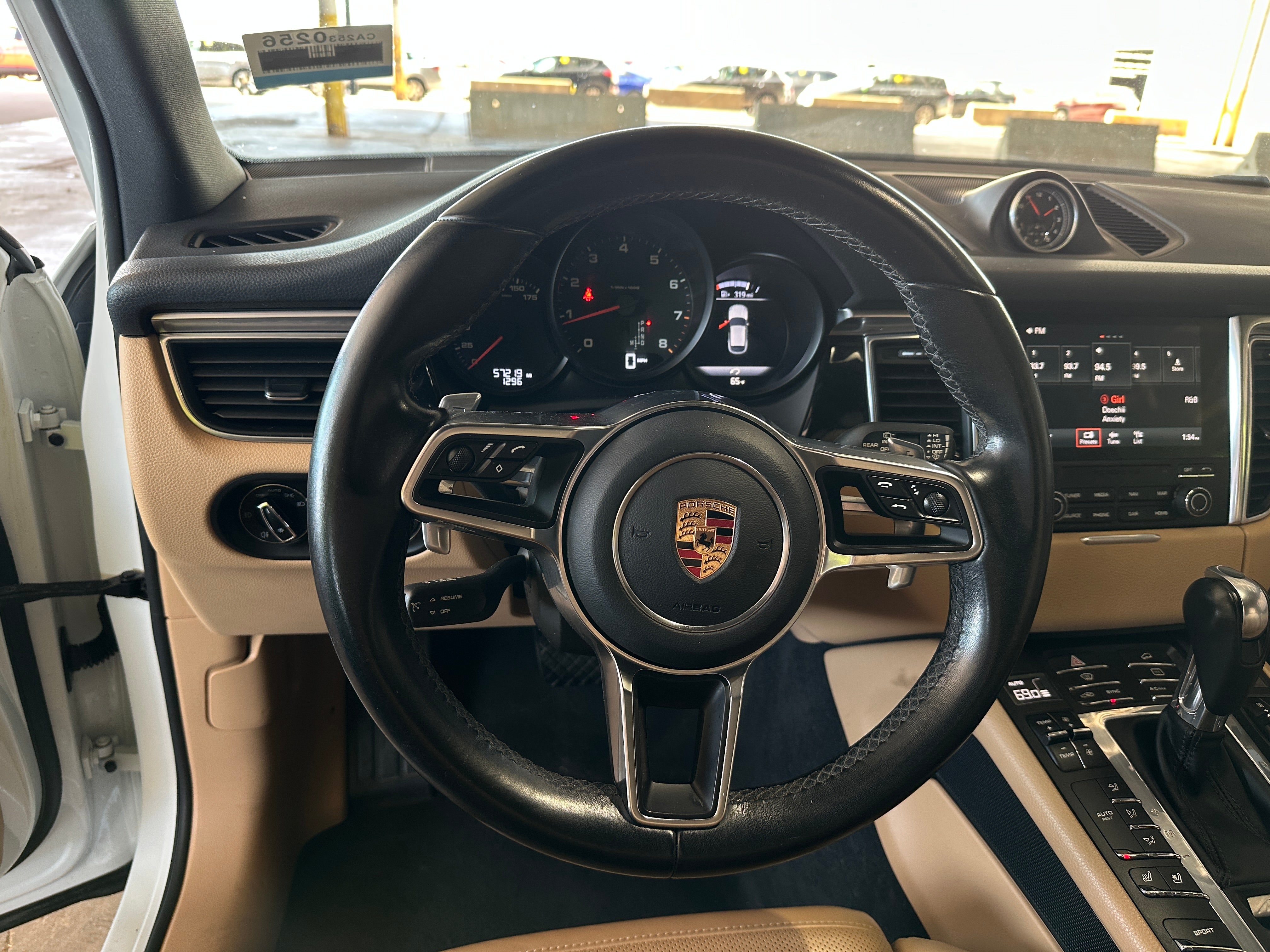 2018 Porsche Macan Base 4