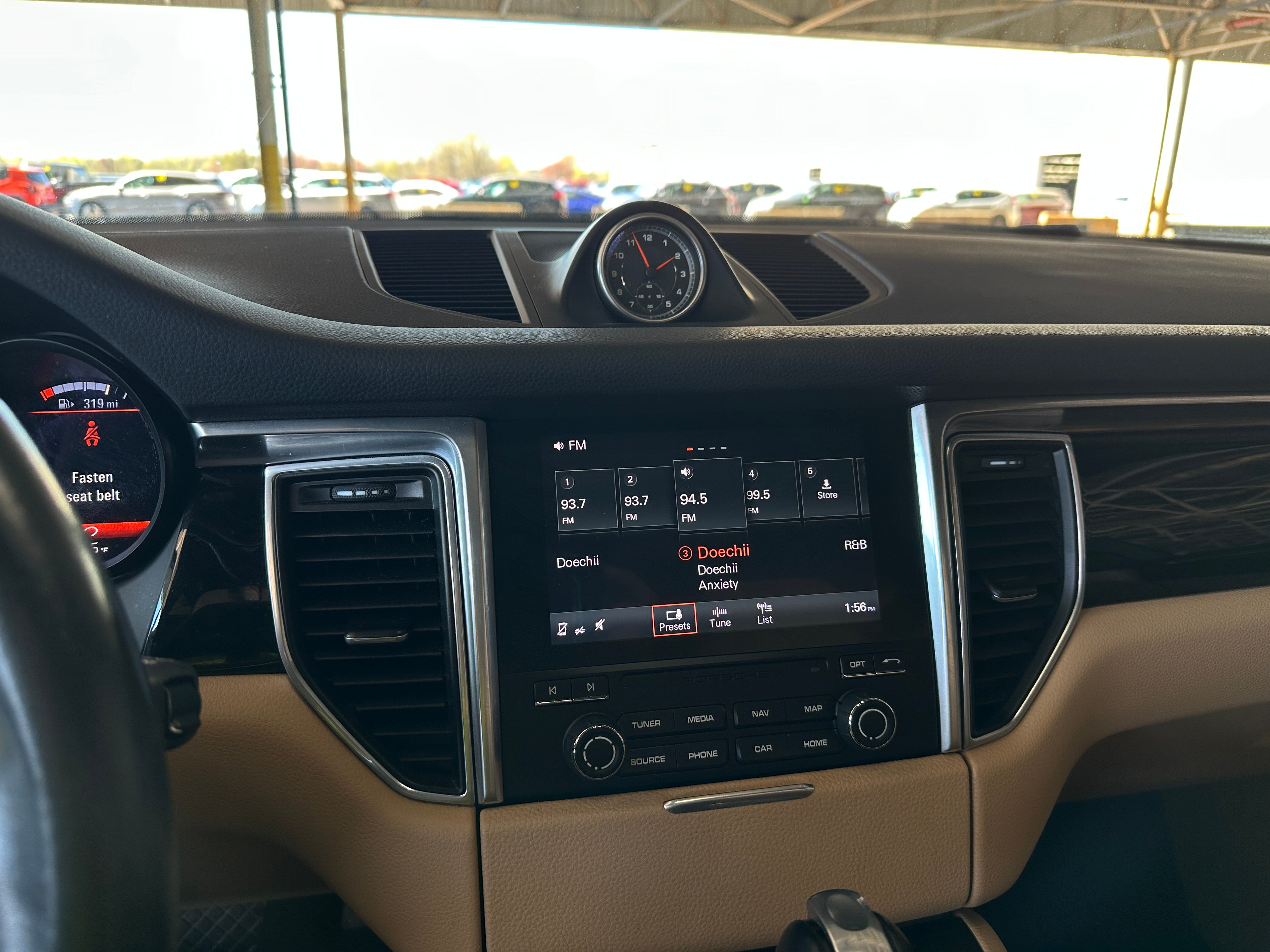 2018 Porsche Macan Base 3